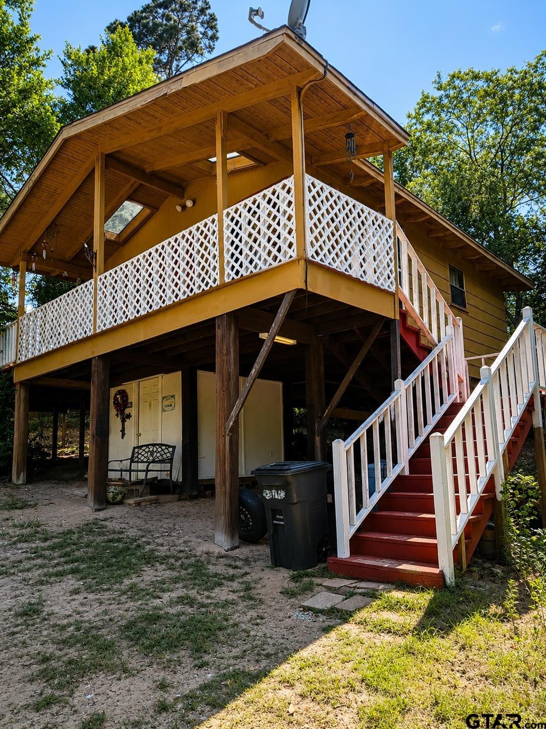 304 Lakeview