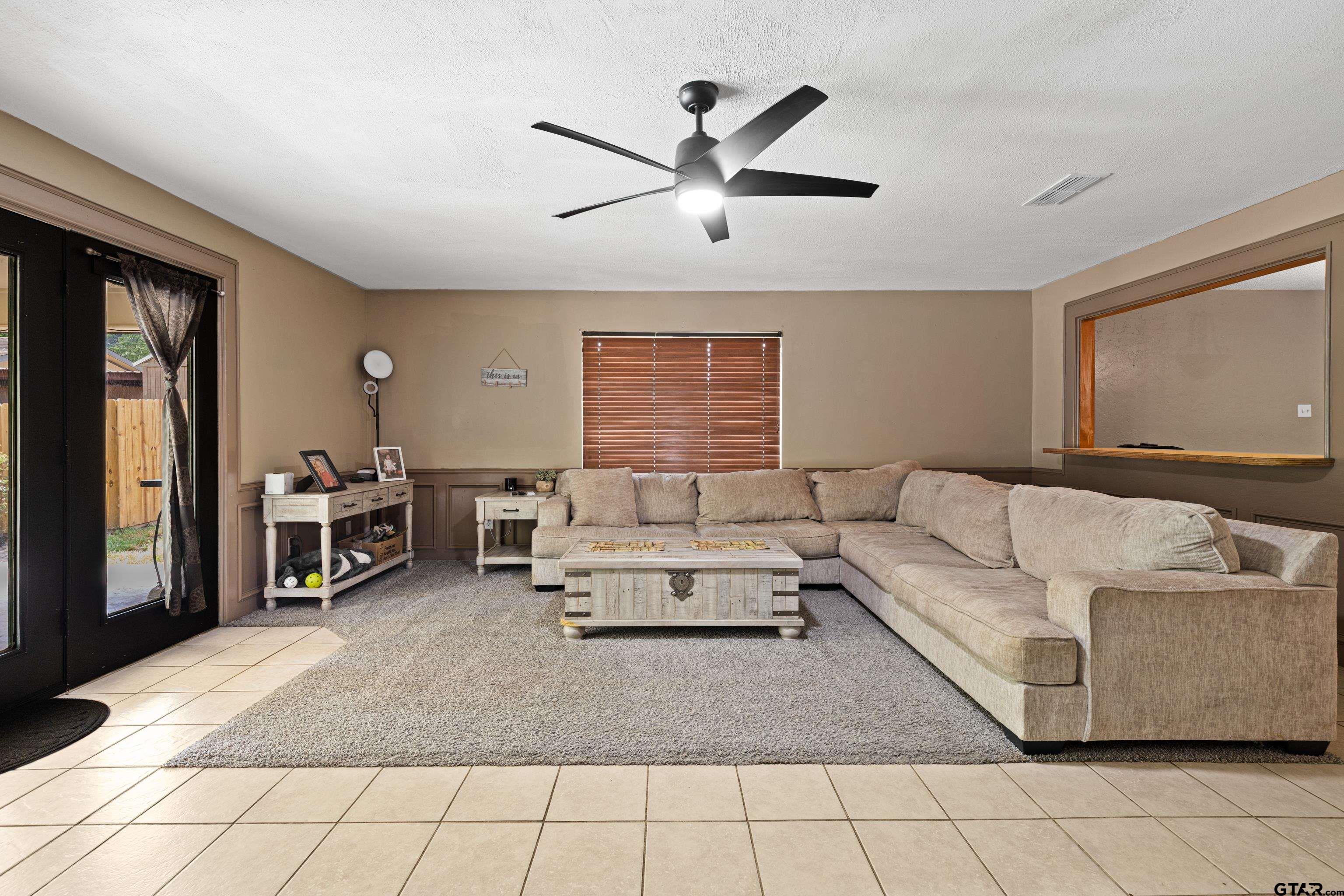 306 Bermuda Dr.