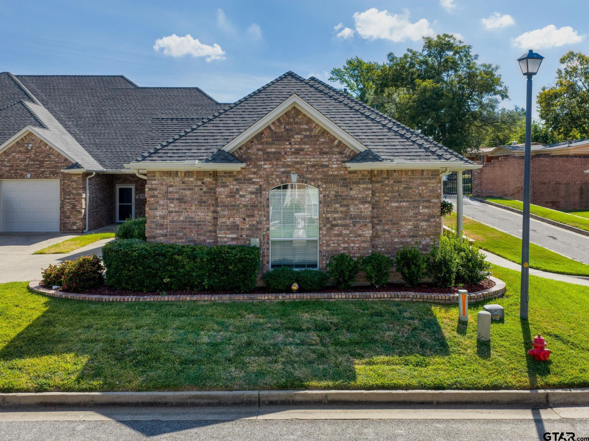 2418 Dietz Lane