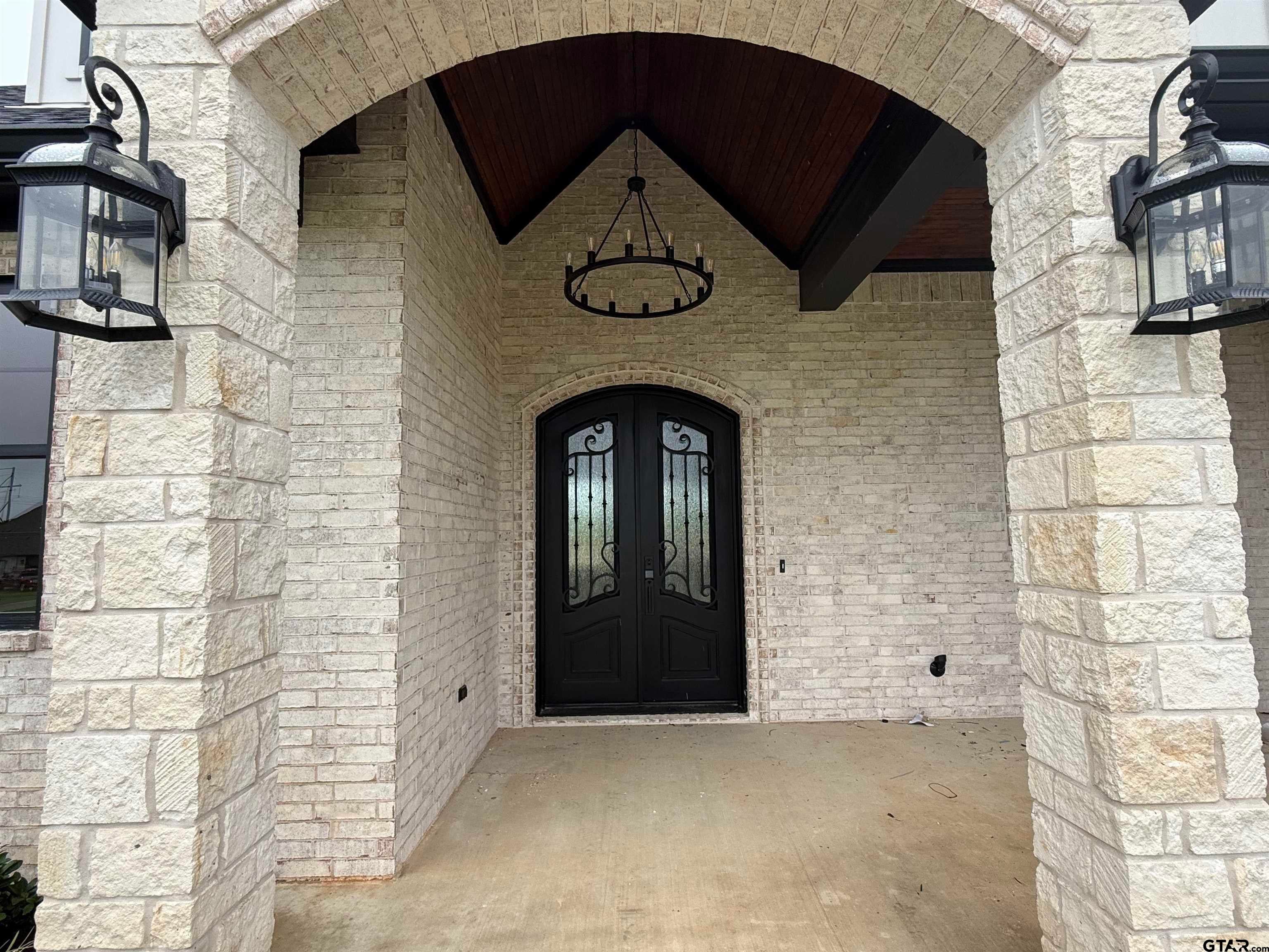 115 Eland Way