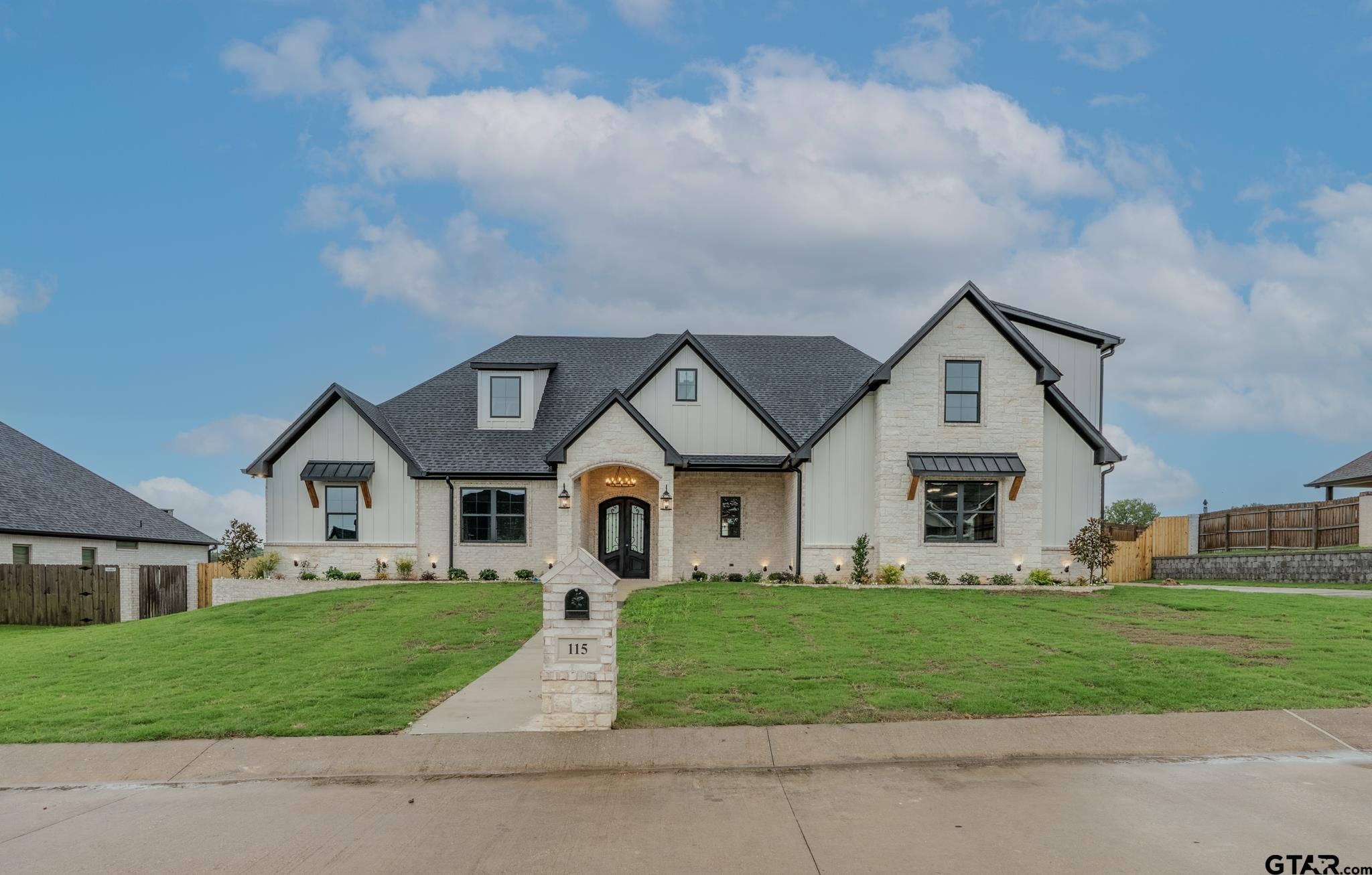 115 Eland Way