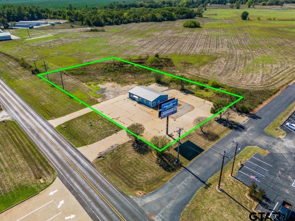 2370 S FM 2869