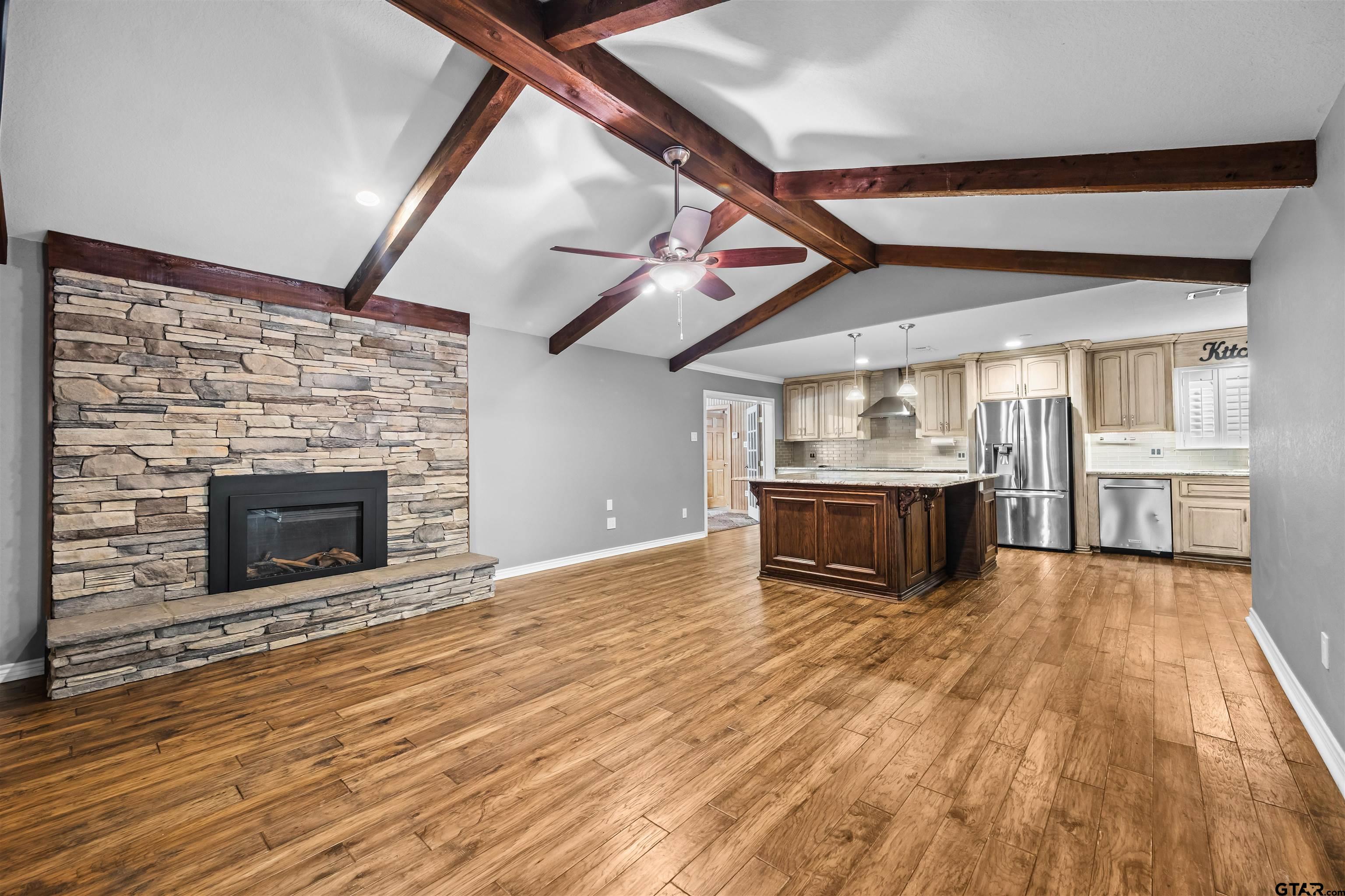 829 An County Road 403
