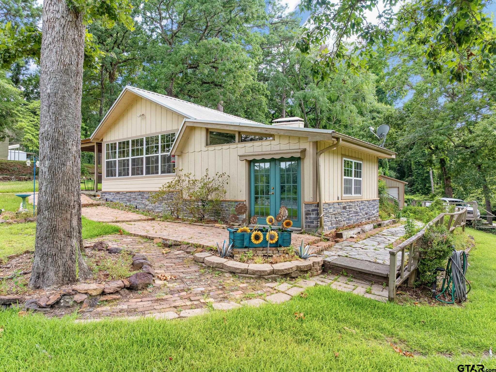 20620 W Grove Club Lake Rd