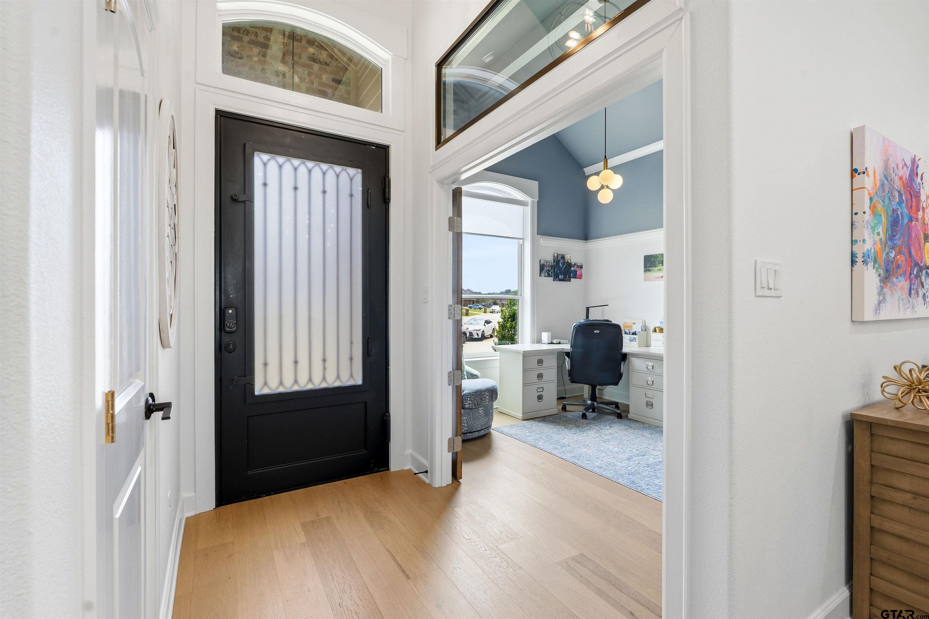 2246 Rana Park