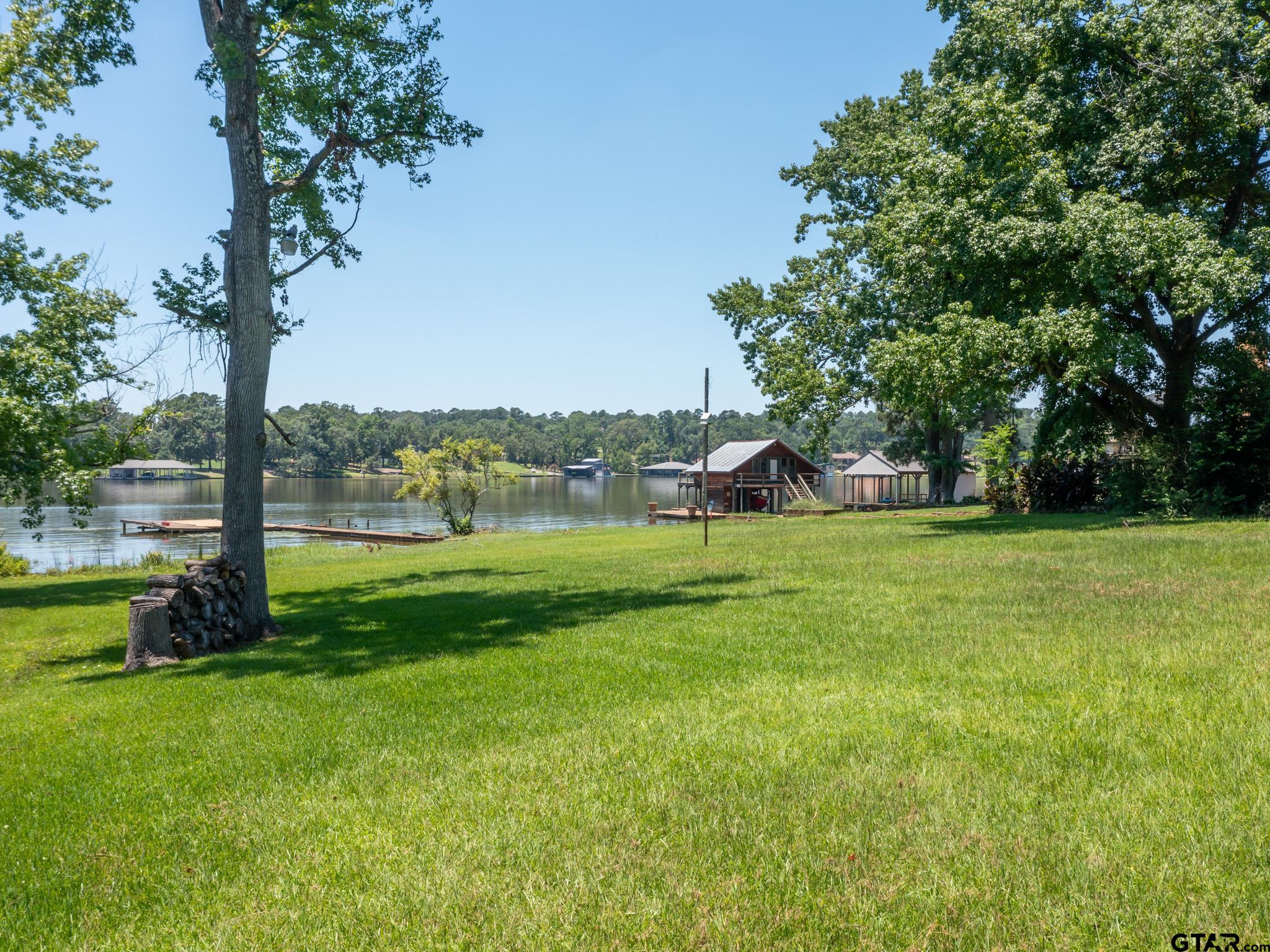 15606 McElroy Rd
