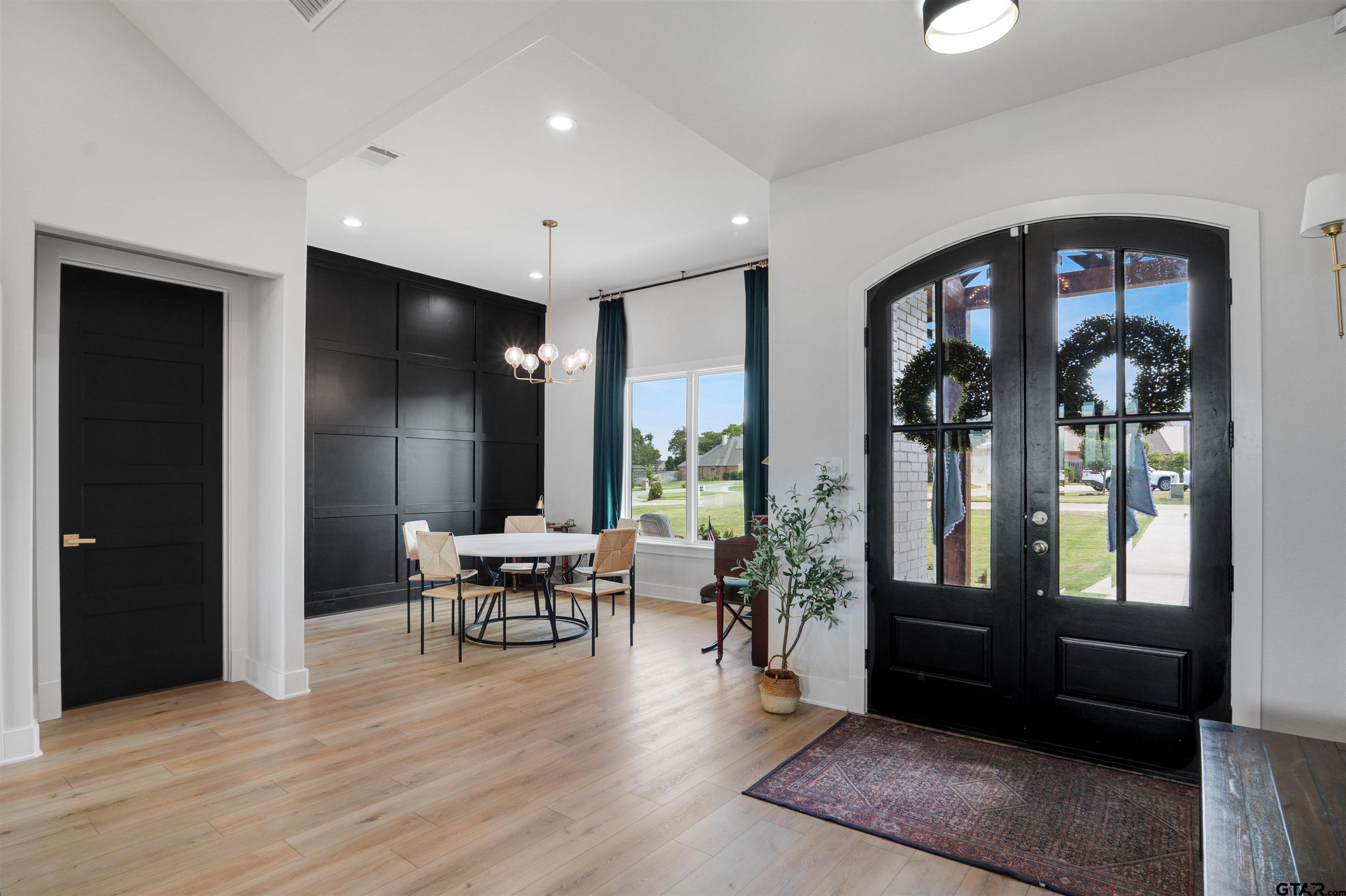 318 Zebra Way