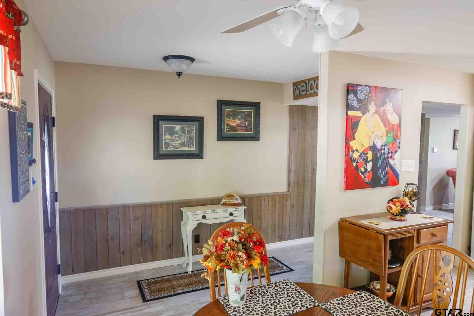 162 Pine Tree Unit B