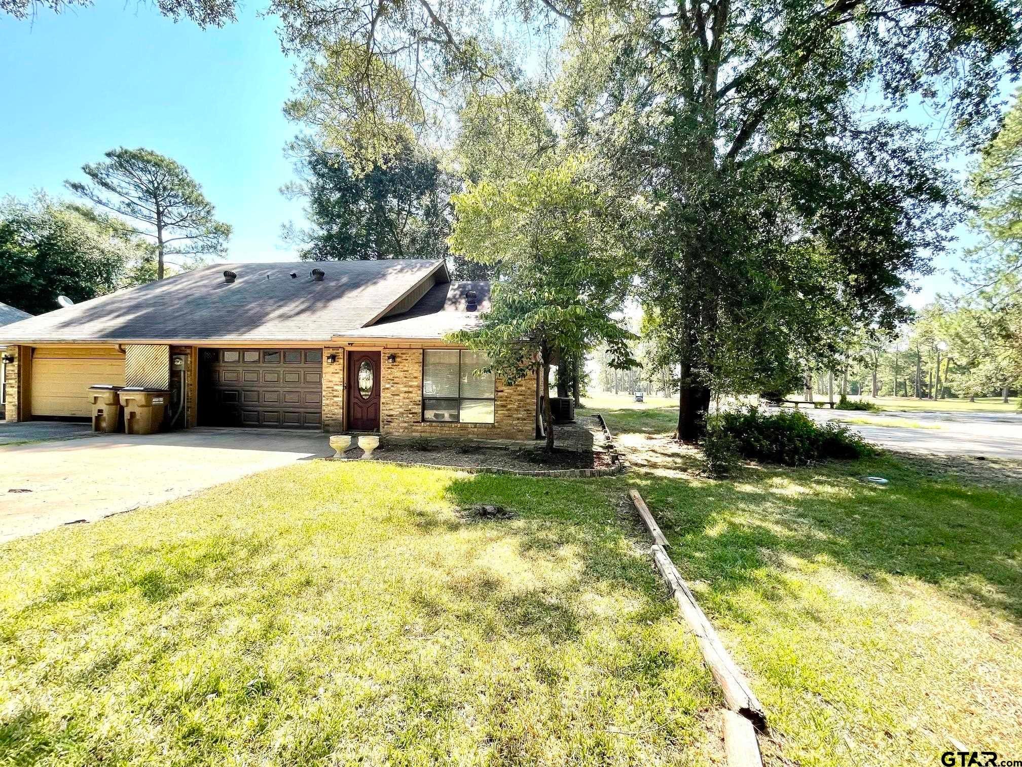 162 Pine Tree Unit B