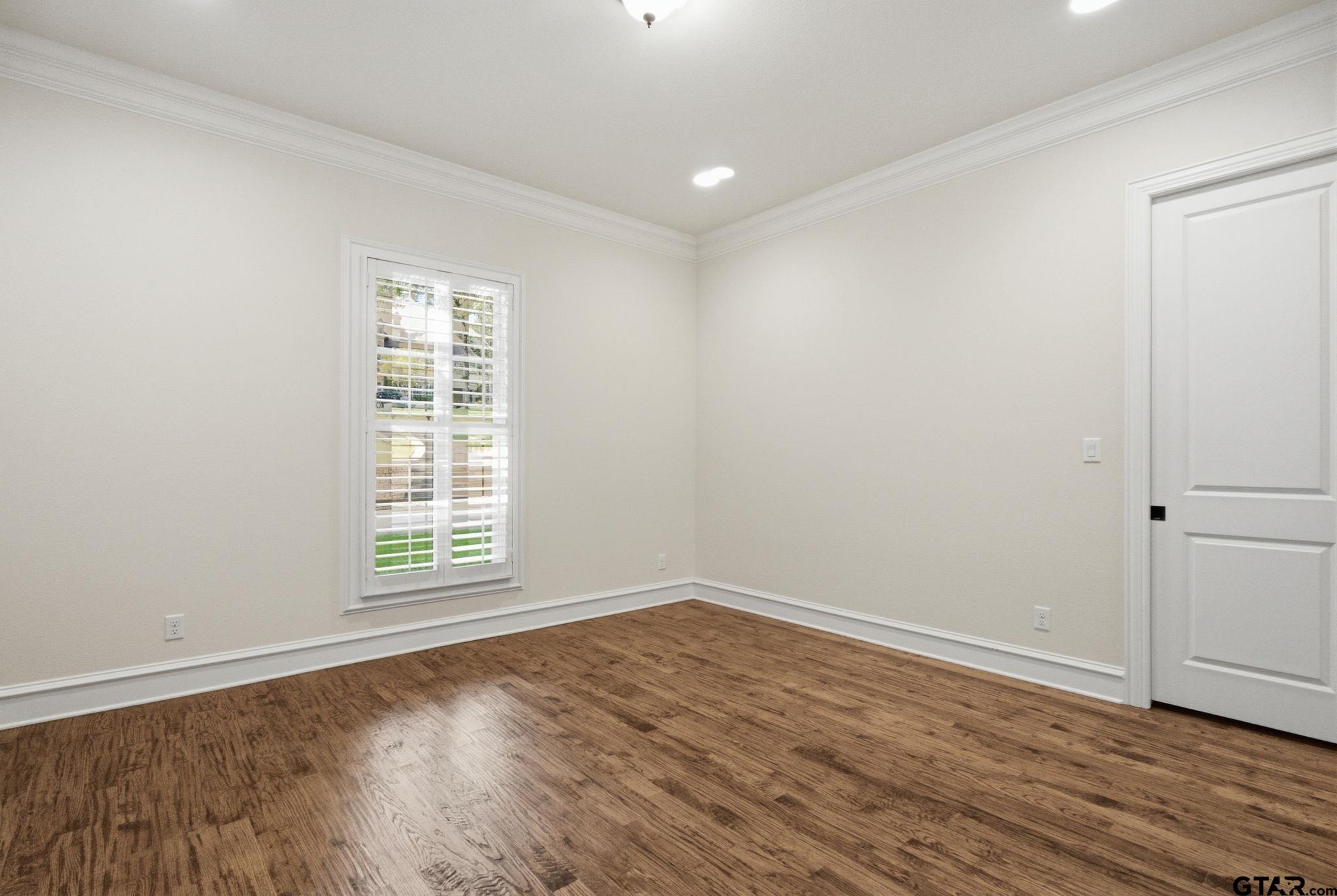 3312 Ridge Bluff Cir, Tyler, TX, 75707, USA, 4 Bedrooms Bedrooms, ,5 BathroomsBathrooms,Residential,Active,3312 Ridge Bluff Cir,26010886
