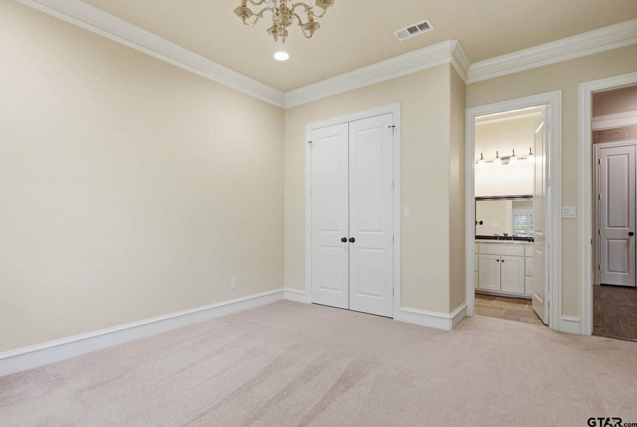 3312 Ridge Bluff Cir, Tyler, TX, 75707, USA, 4 Bedrooms Bedrooms, ,5 BathroomsBathrooms,Residential,Active,3312 Ridge Bluff Cir,26010886