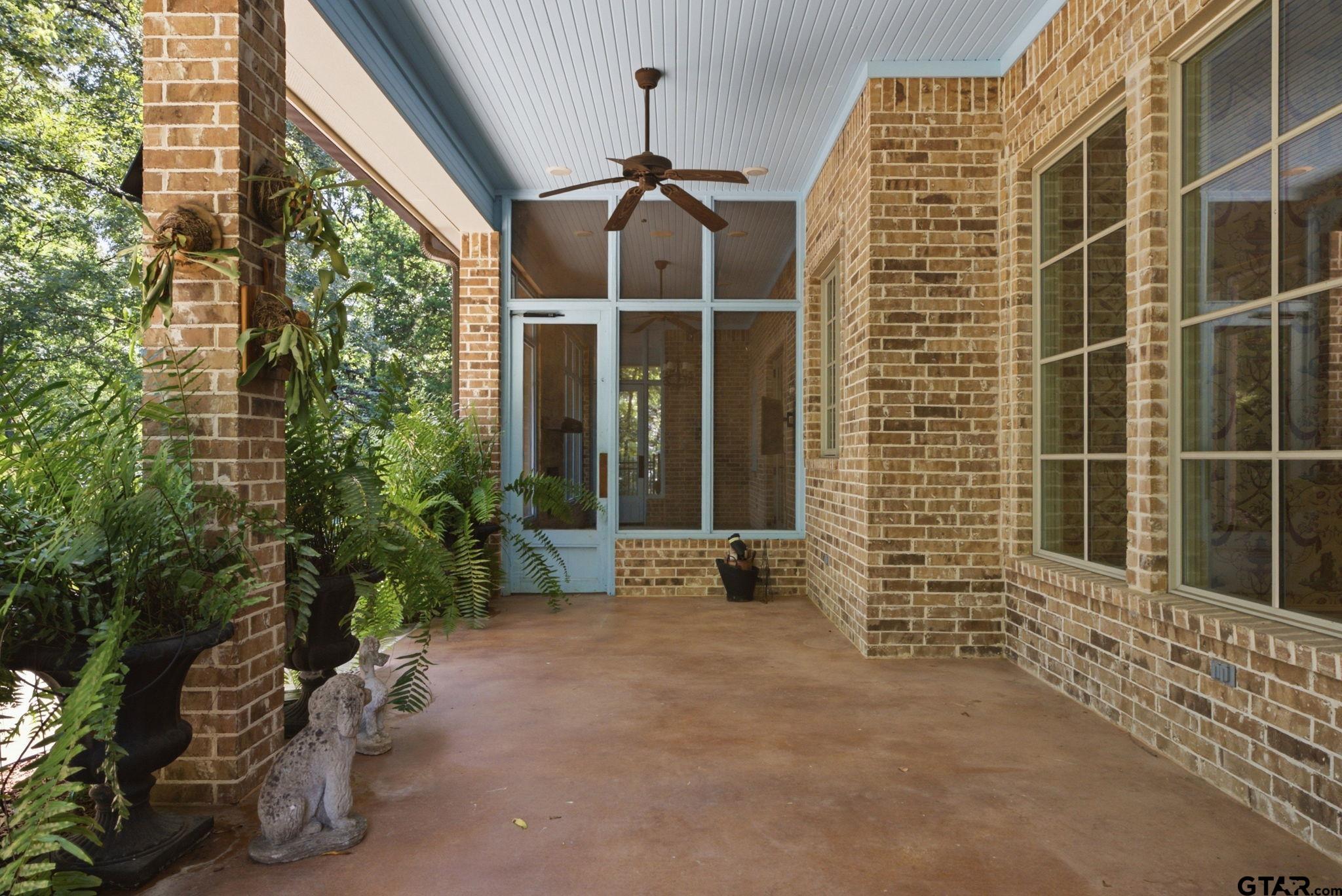 3312 Ridge Bluff Cir, Tyler, TX, 75707, USA, 4 Bedrooms Bedrooms, ,5 BathroomsBathrooms,Residential,Active,3312 Ridge Bluff Cir,26010886