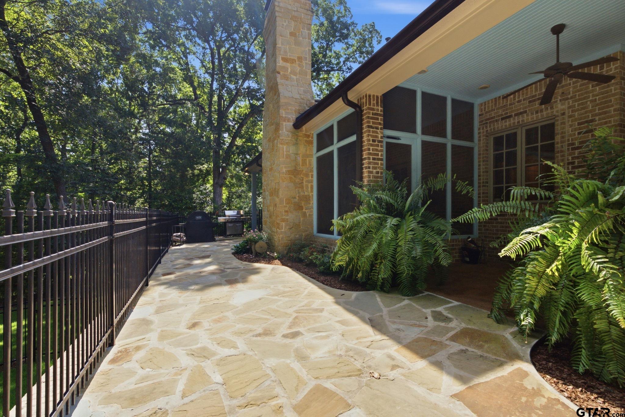 3312 Ridge Bluff Cir, Tyler, TX, 75707, USA, 4 Bedrooms Bedrooms, ,5 BathroomsBathrooms,Residential,Active,3312 Ridge Bluff Cir,26010886