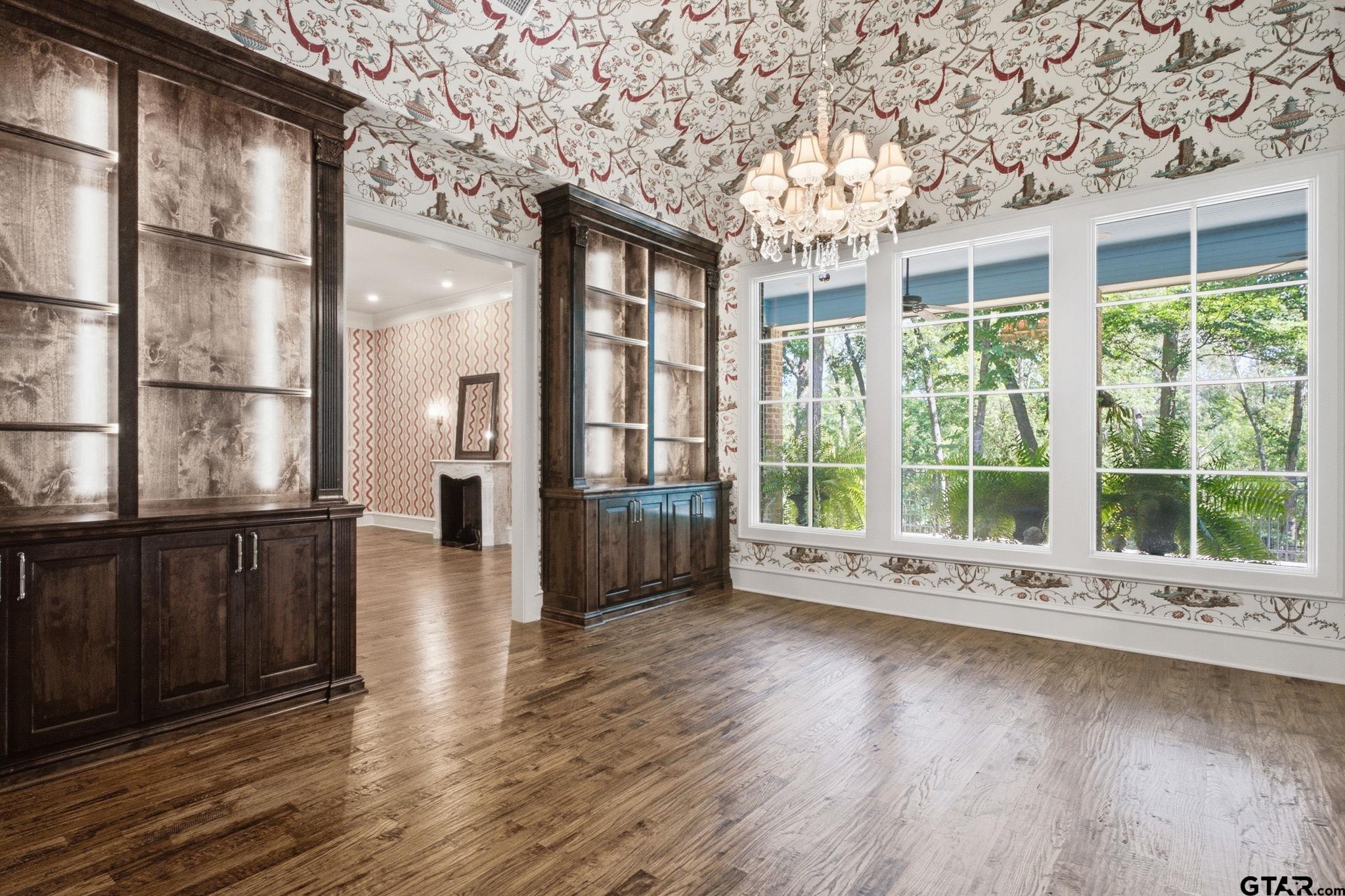3312 Ridge Bluff Cir, Tyler, TX, 75707, USA, 4 Bedrooms Bedrooms, ,5 BathroomsBathrooms,Residential,Active,3312 Ridge Bluff Cir,26010886