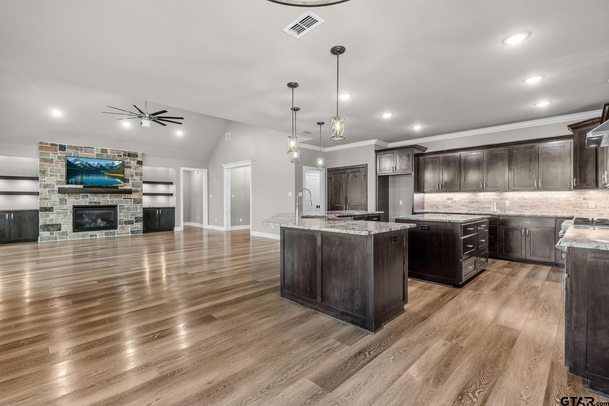 224 Private Road 5294