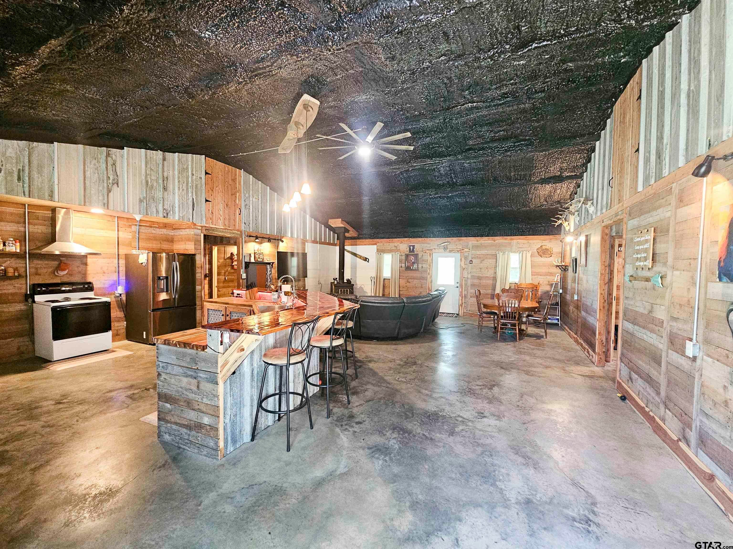 1115 County Road 3160