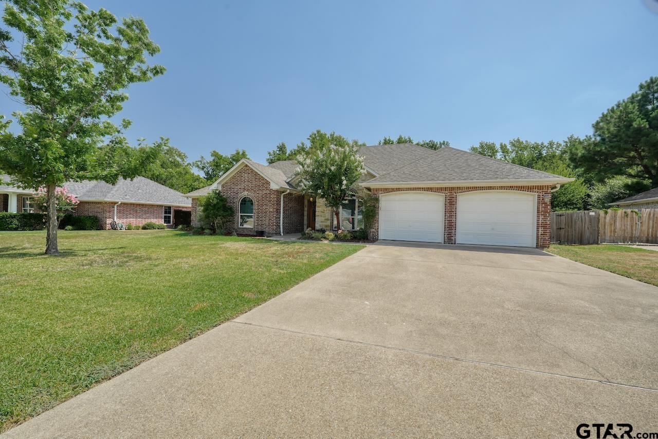 209 Heritage Ct