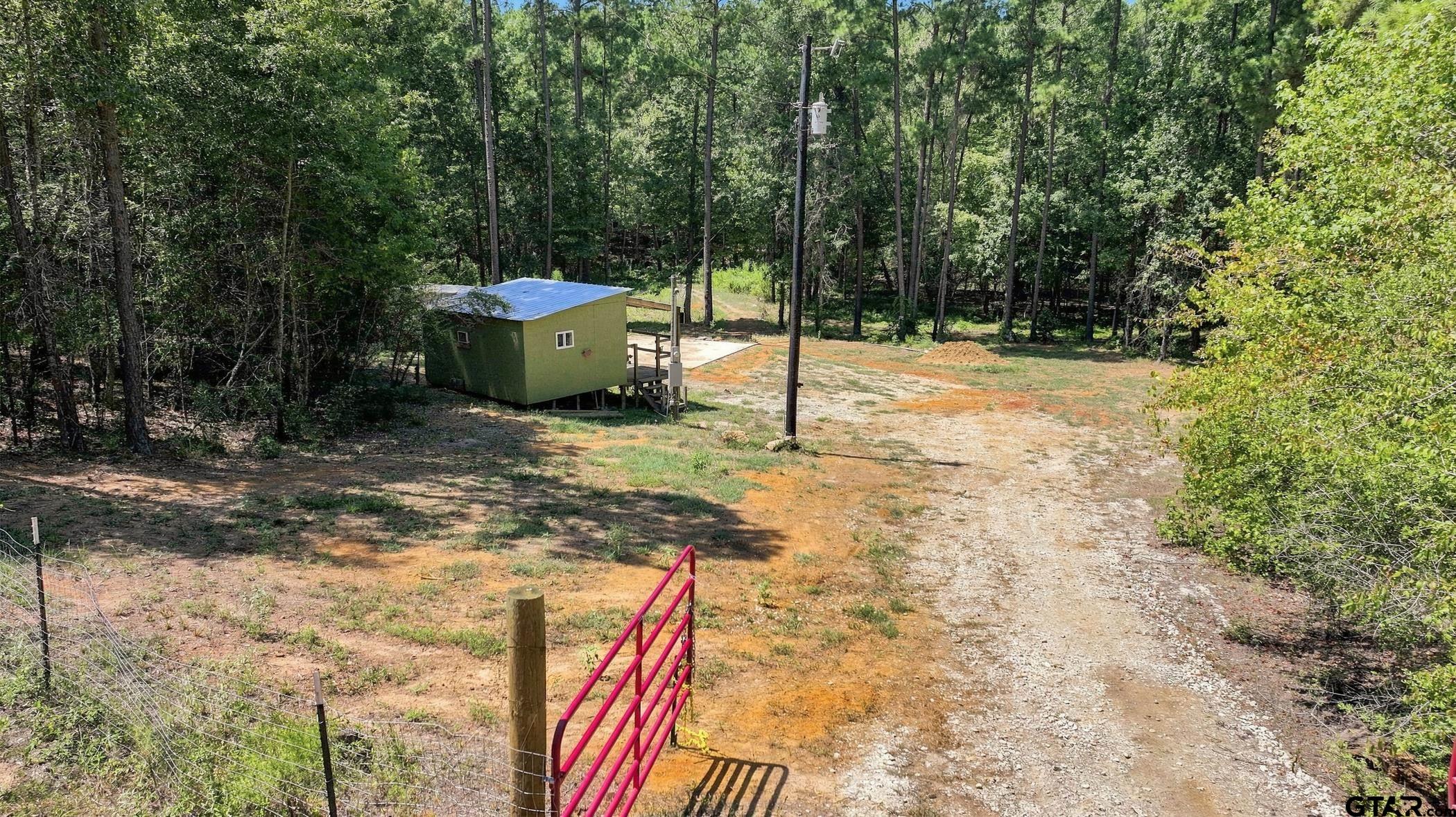 1798 County Road 2404