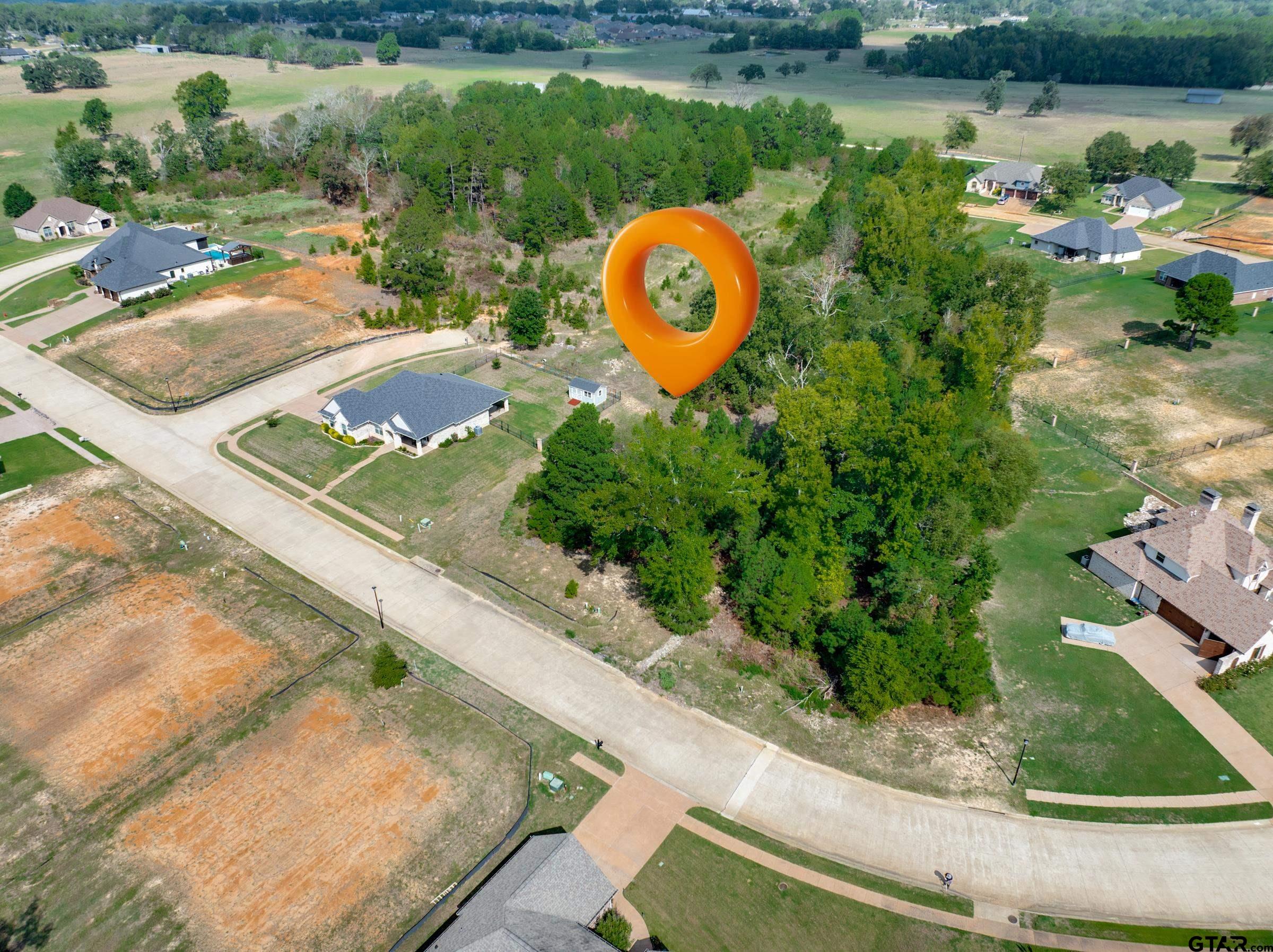 1605 Courtland Ln