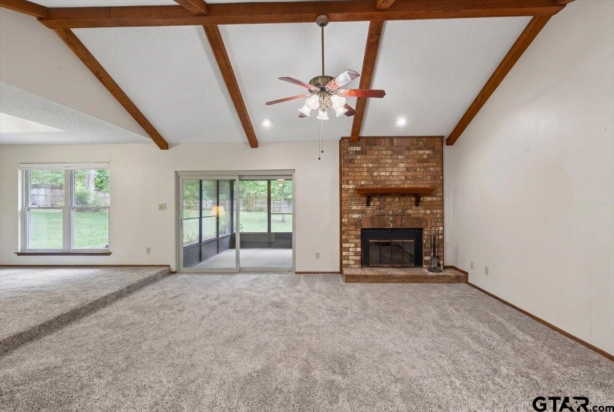 210 Treetop Lane