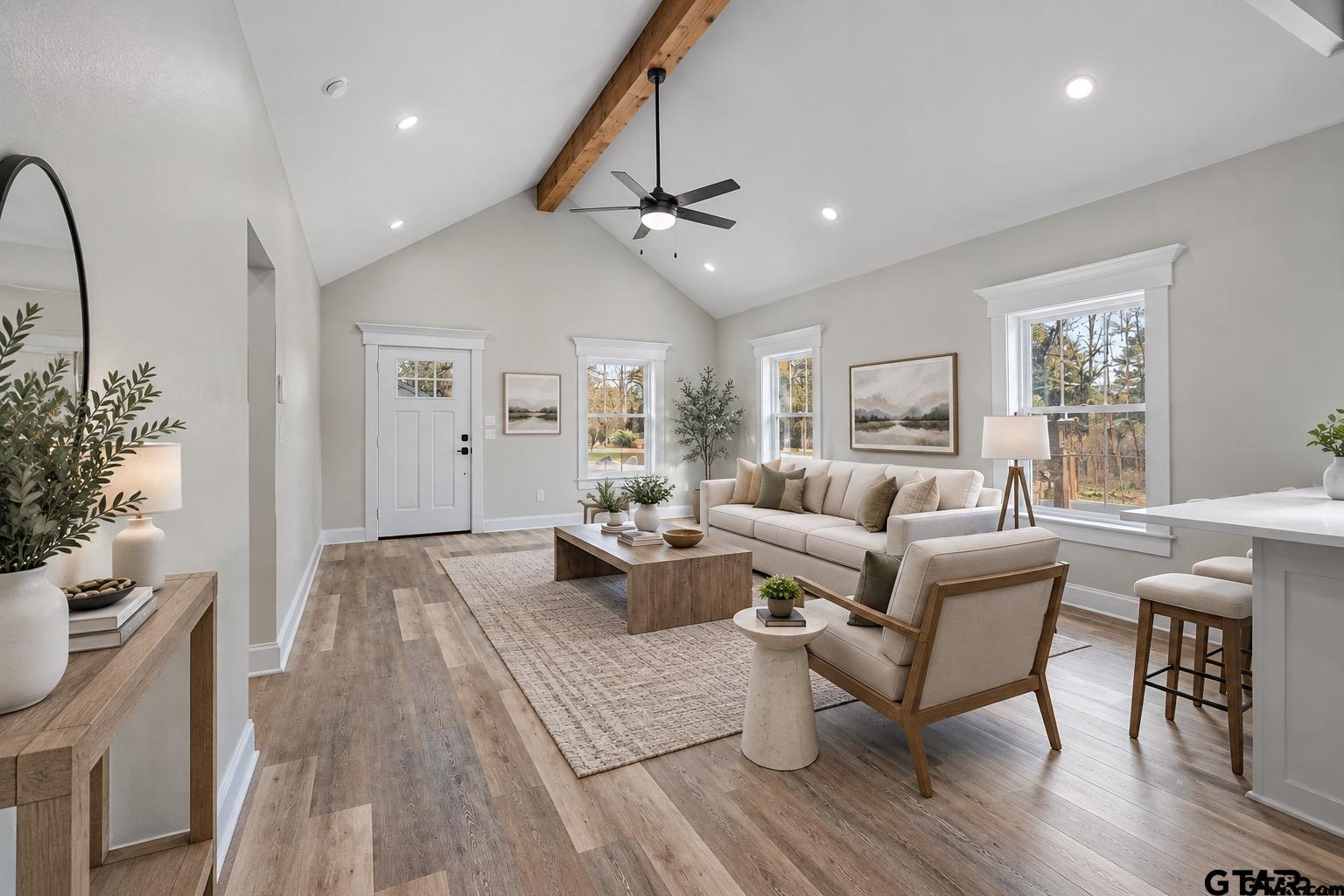 112 Carri Dr.