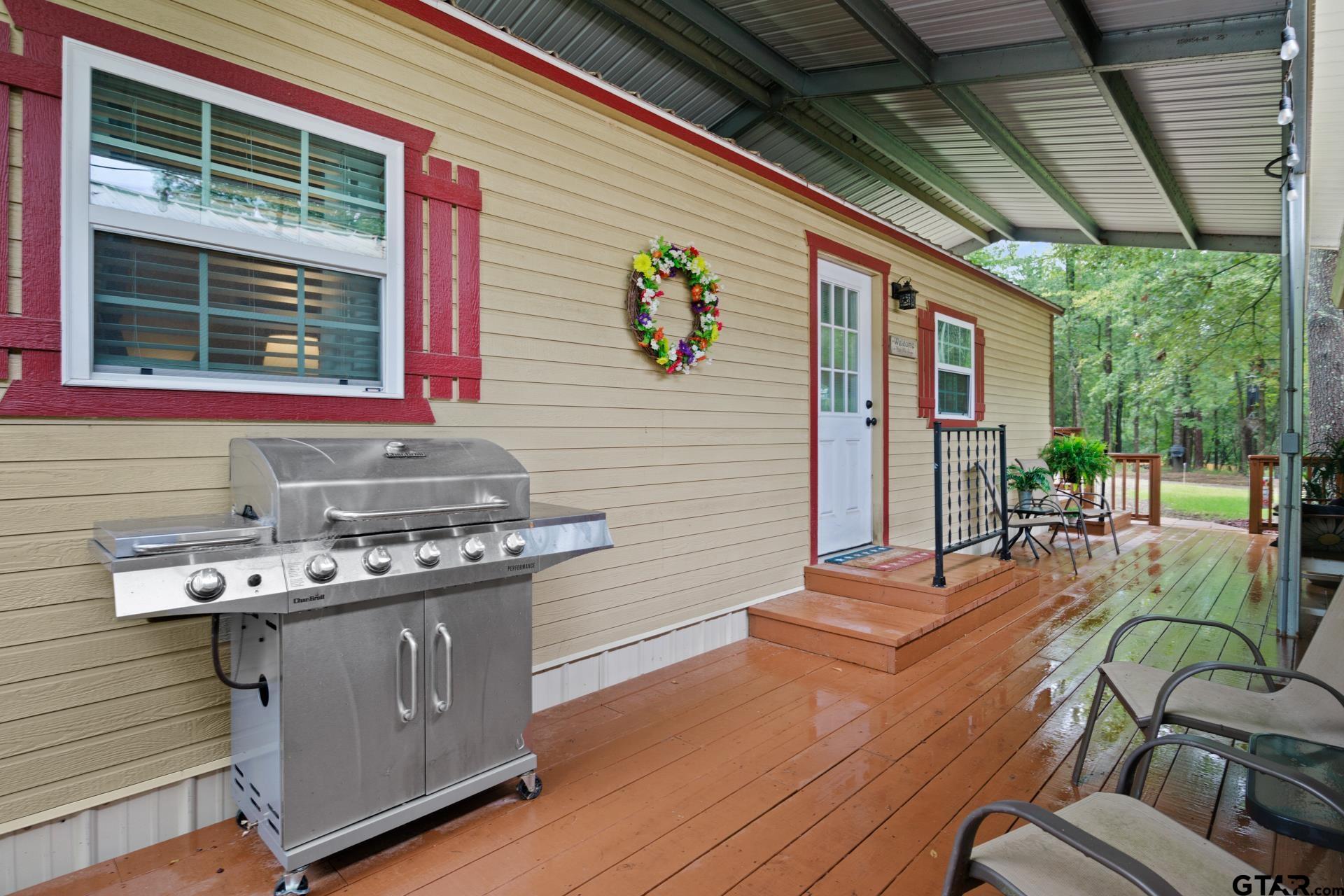 119 Private Road 52614