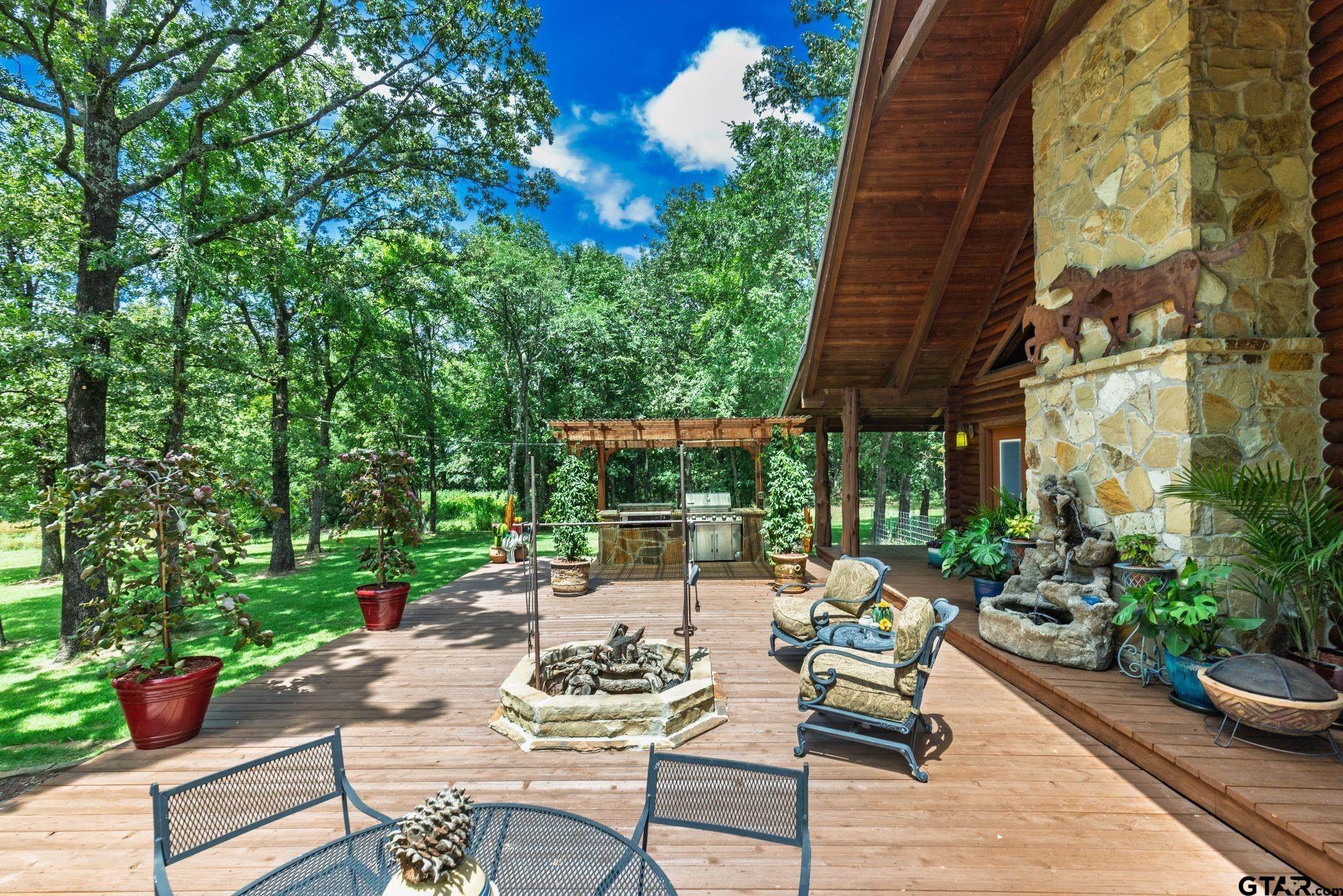 609 County Road 2421