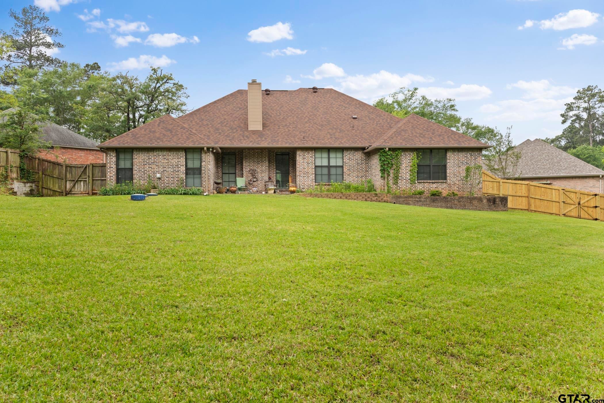14297 Ash Ln