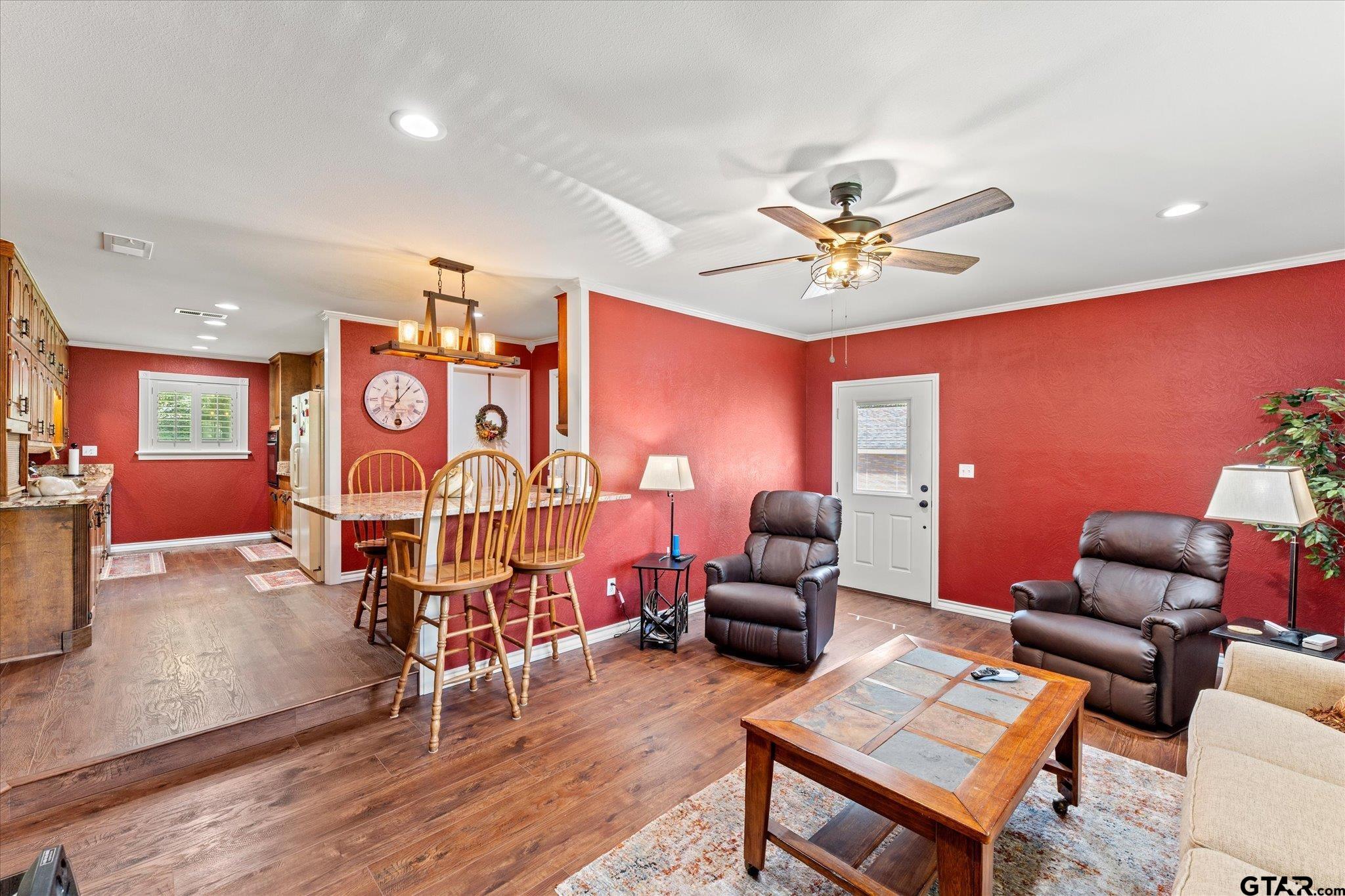 3010 W Ferguson