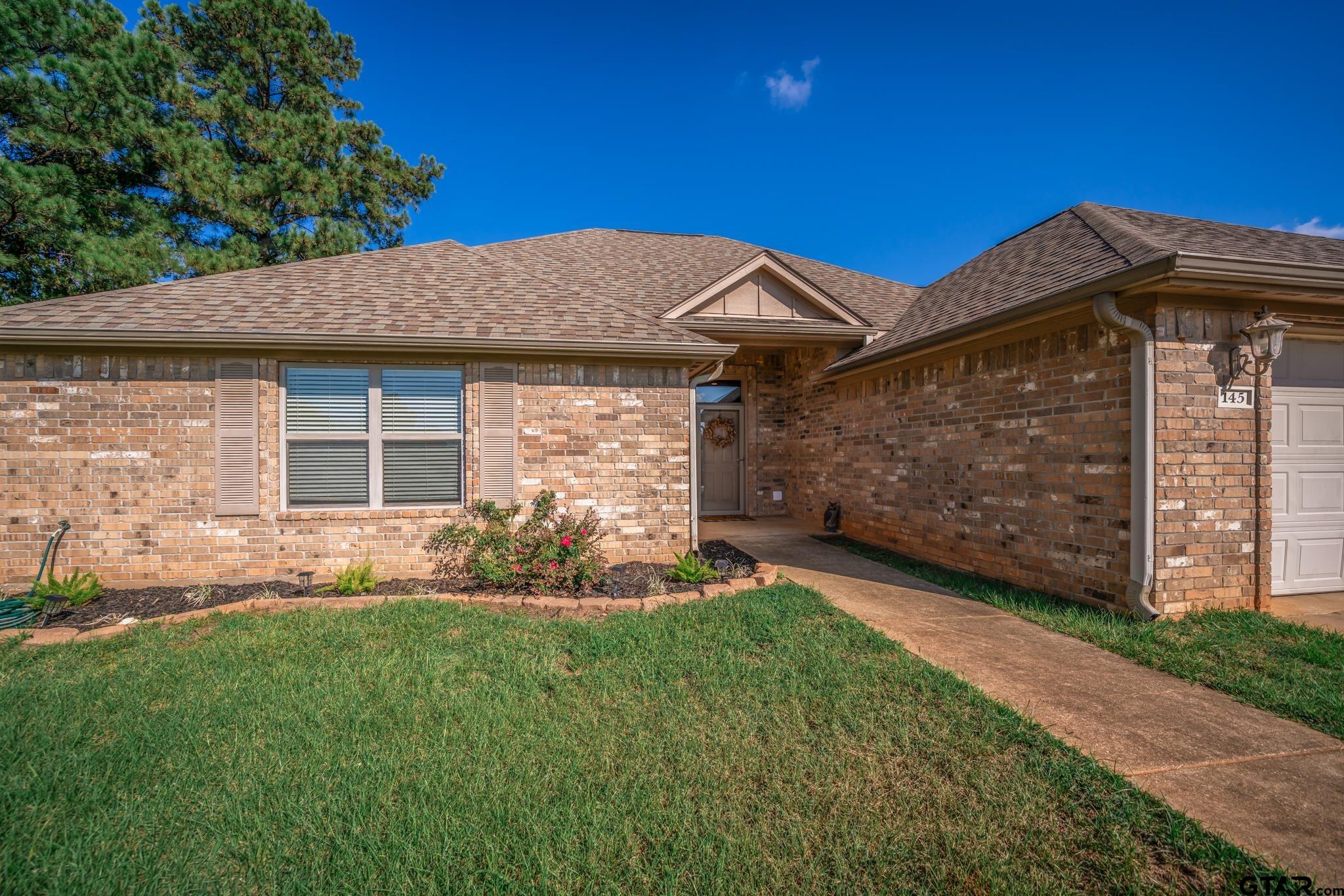 145 School Park Tr