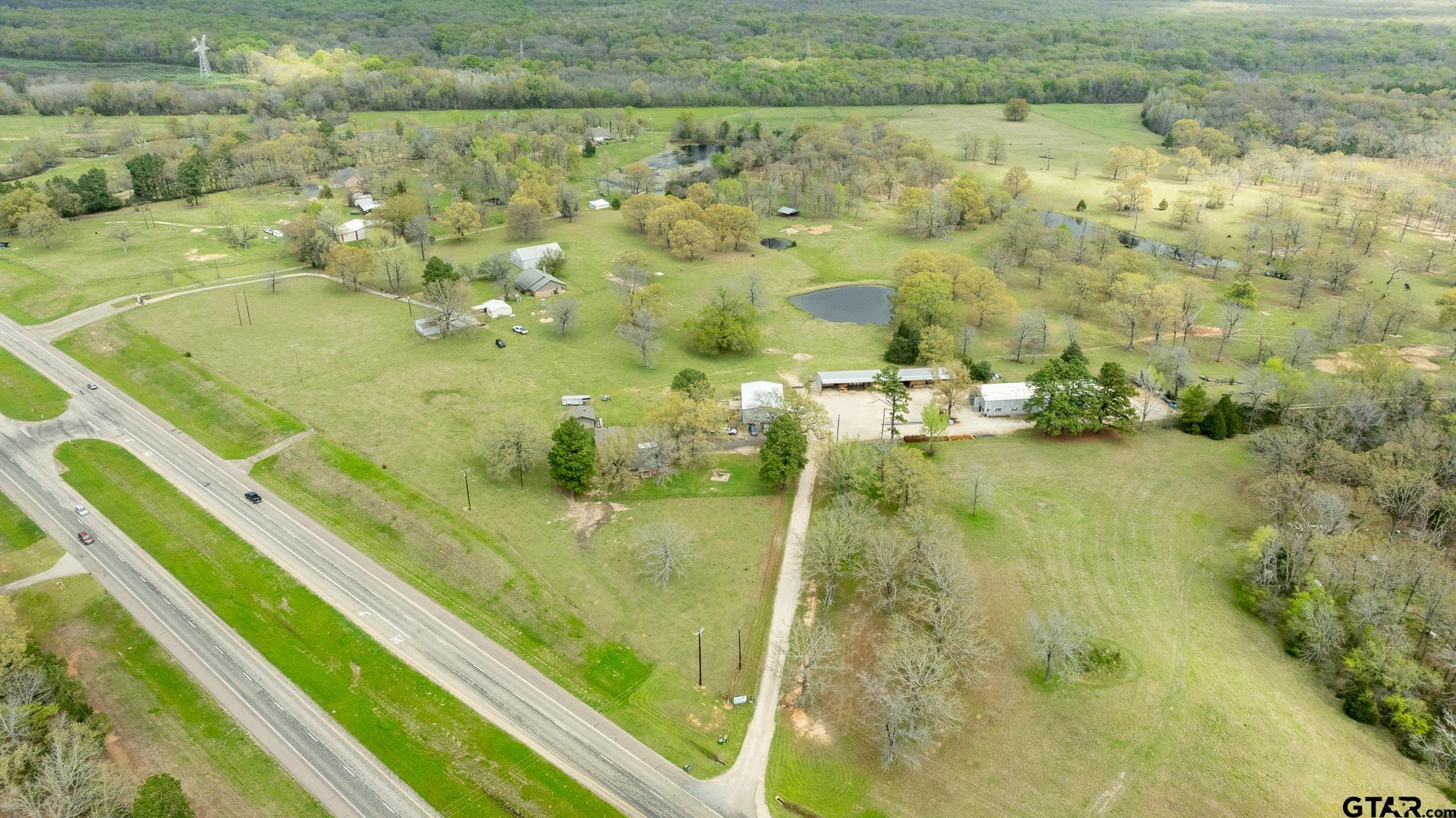 22522 US HWY 69 N