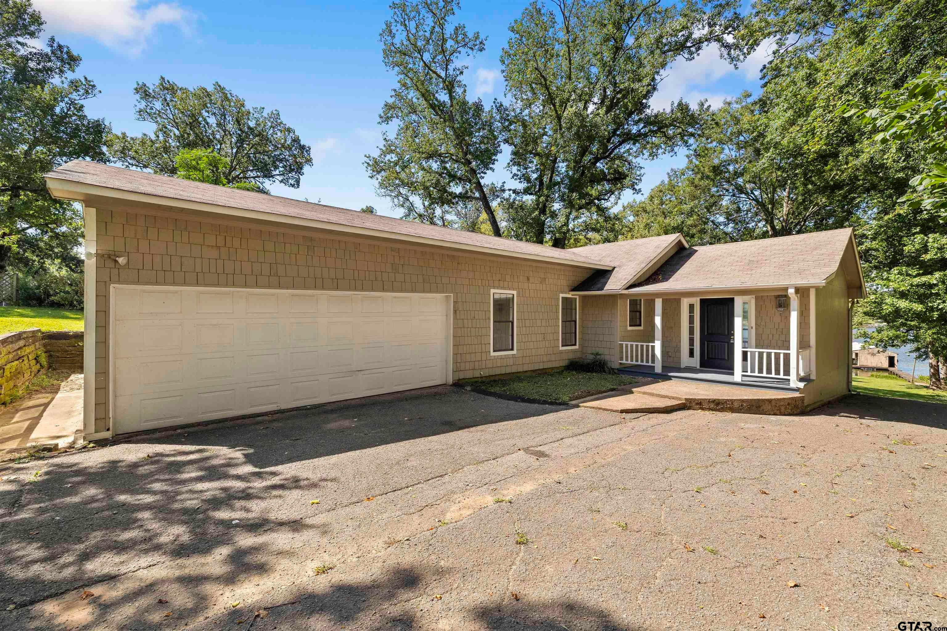 15460 McElroy Rd