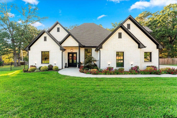 Photo 1 of 36 — 4301 Windrush Blvd, Longview, TX 75604