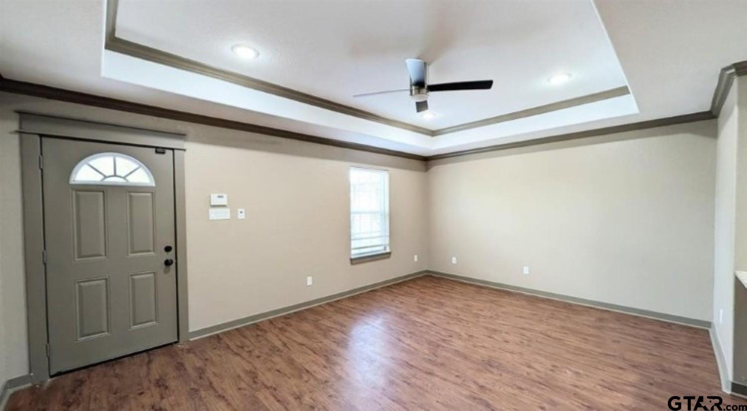 2118 W Jackson