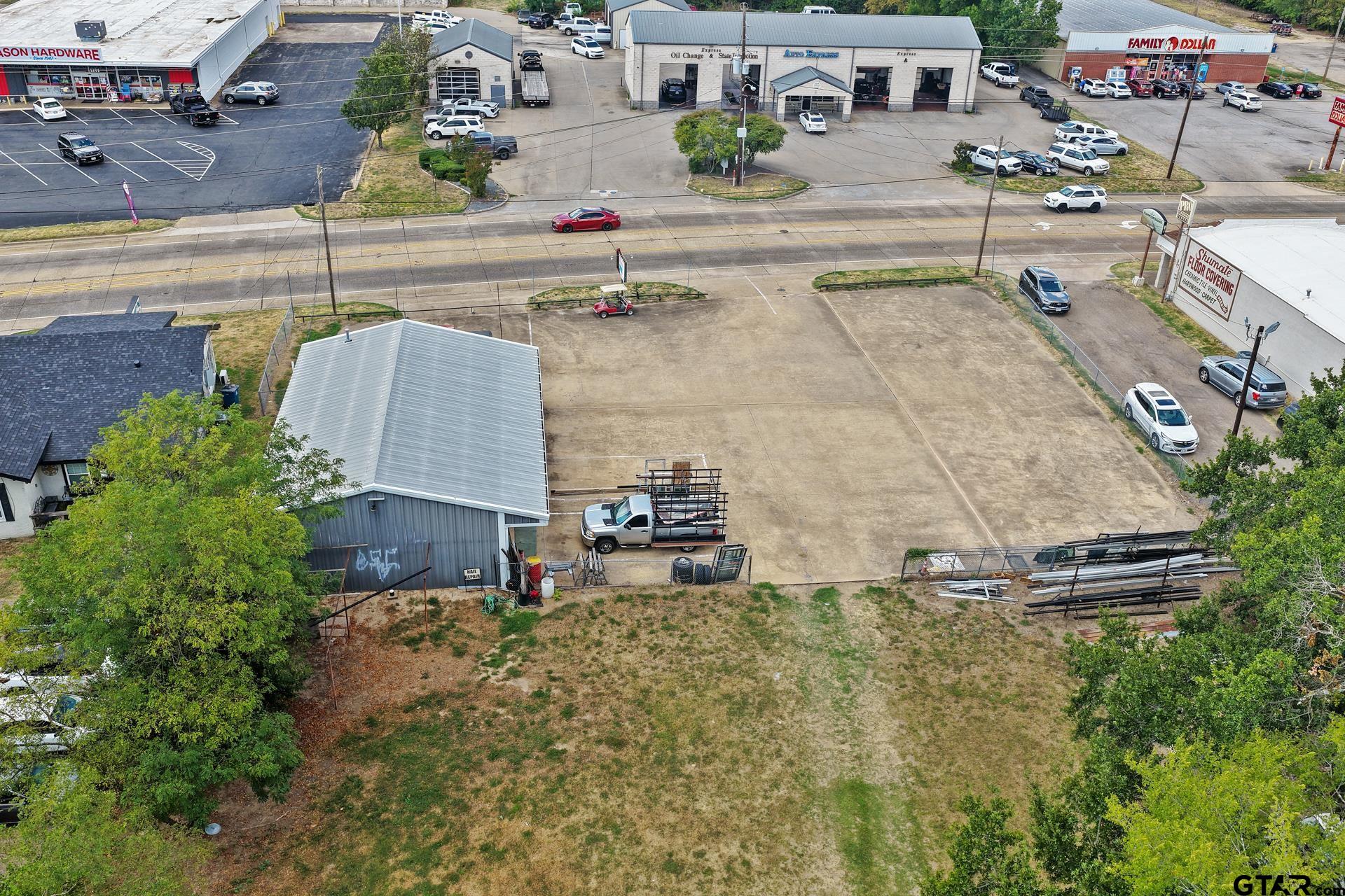 1210 N Jefferson