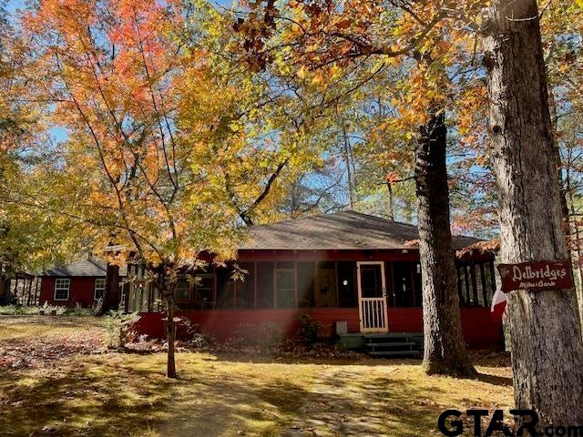 569 PRIVATE RD 6662
