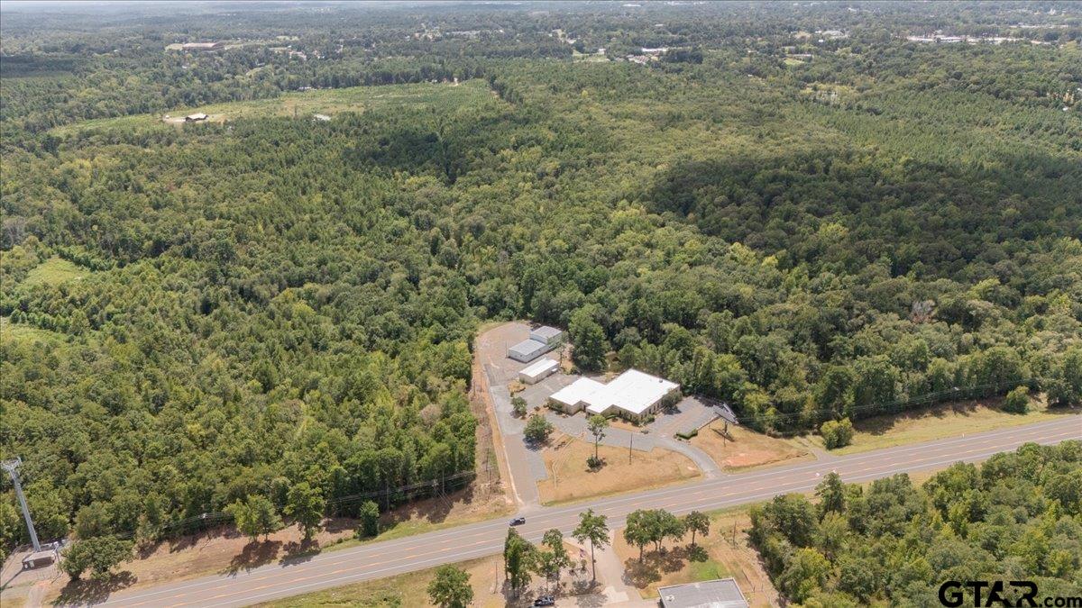 9846 Hwy 31 E