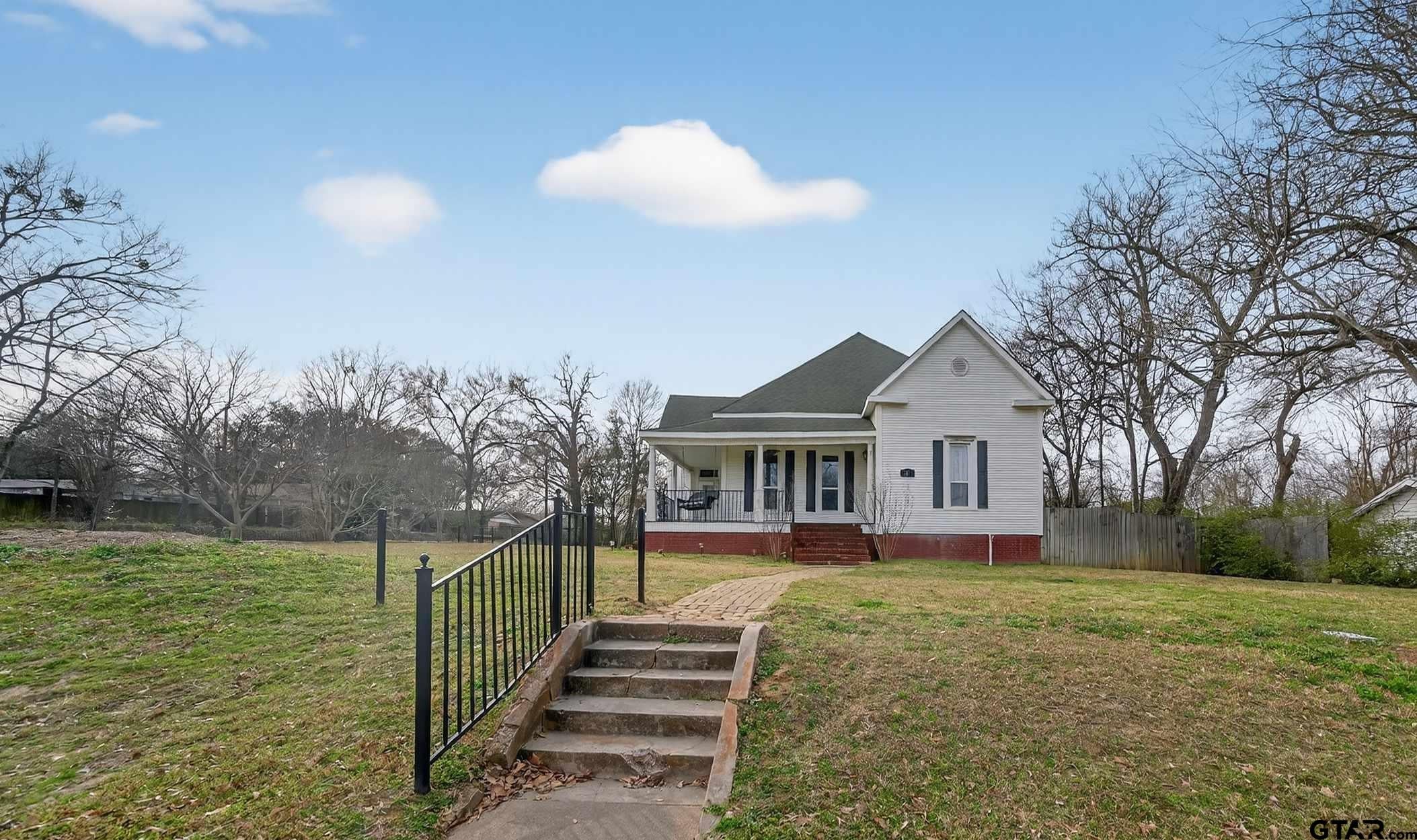 517 S Boyd