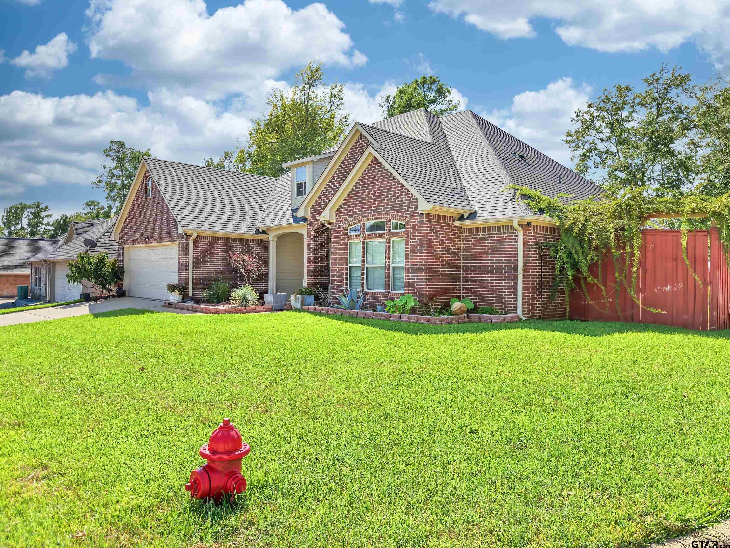 801 Rugby Lane
