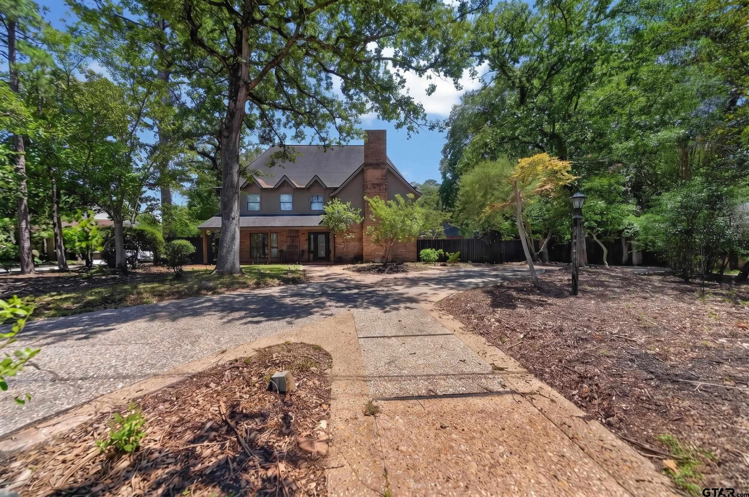 725 PURDUE DR