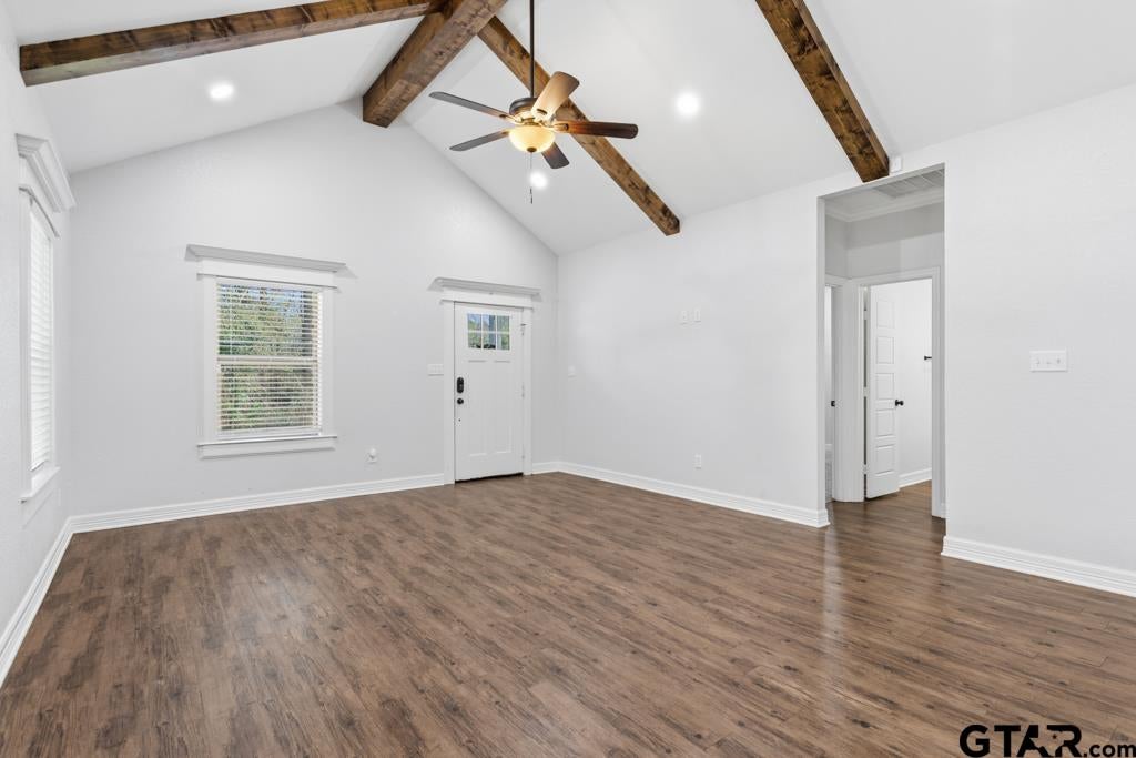 533 Caroline Ln.