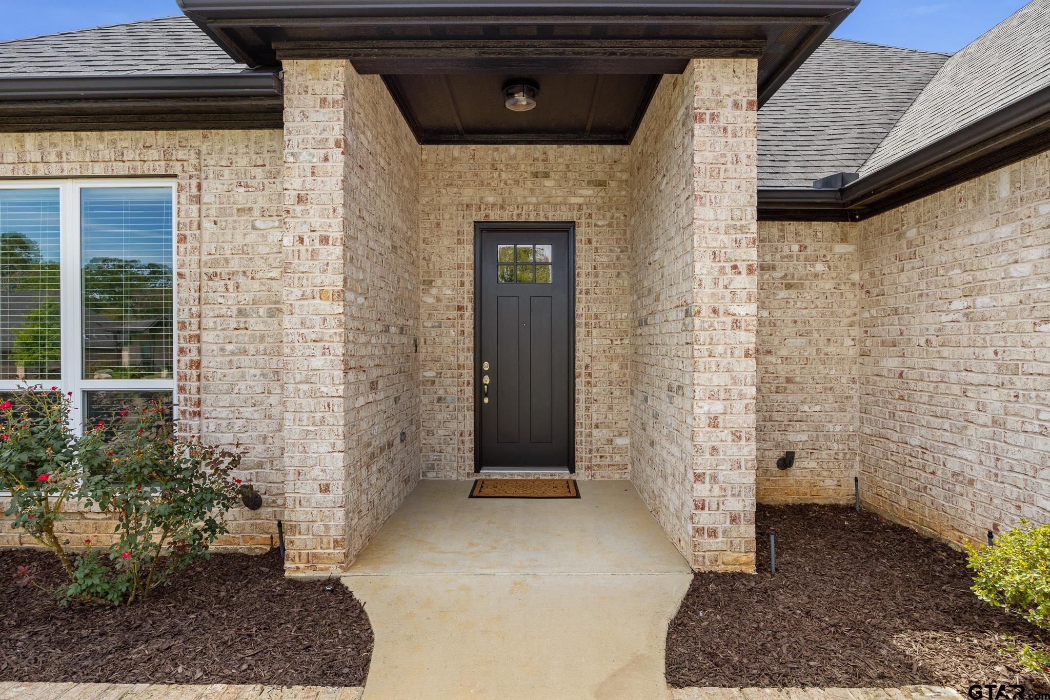 11765 Jayden Lane