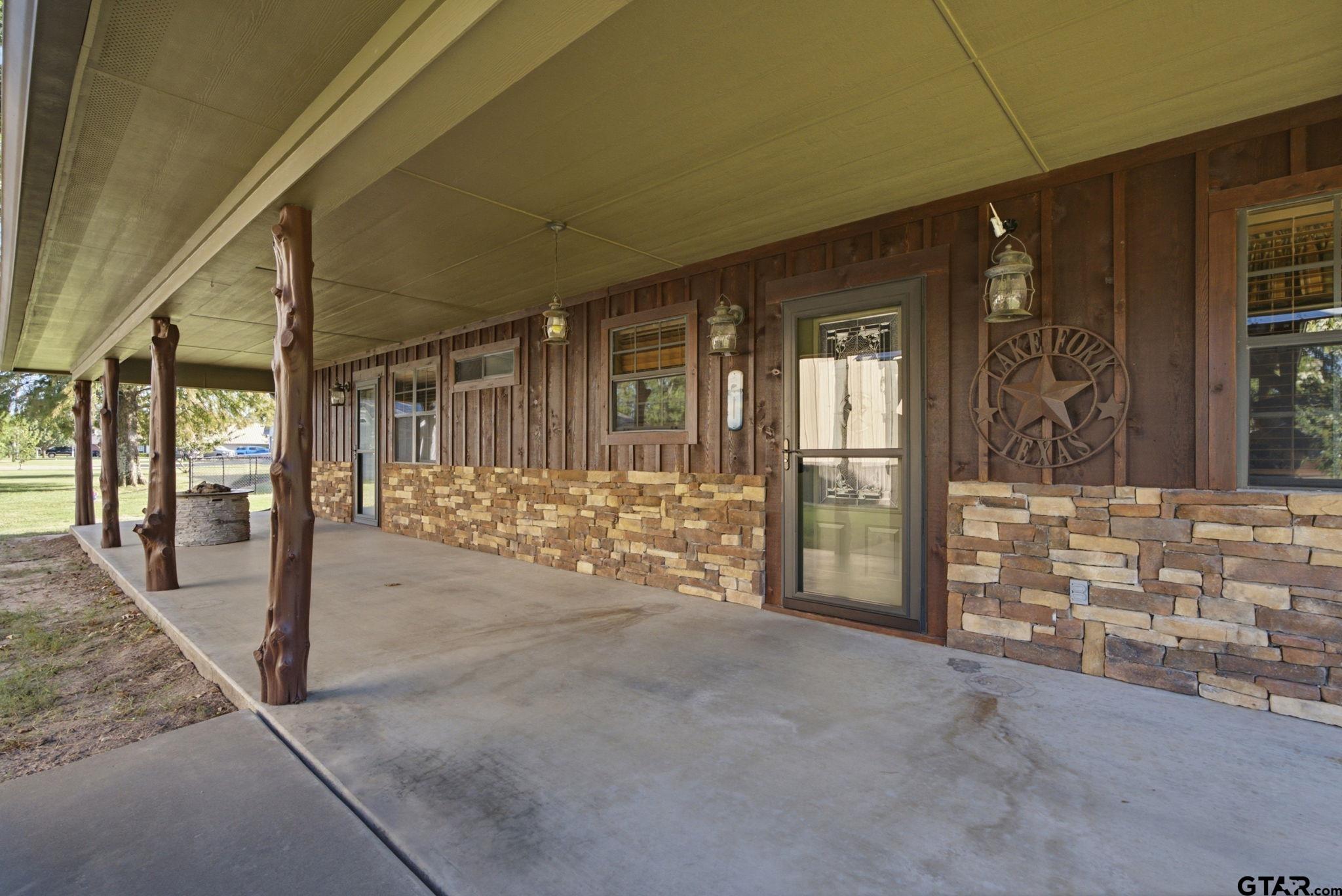 271 County Road 1559