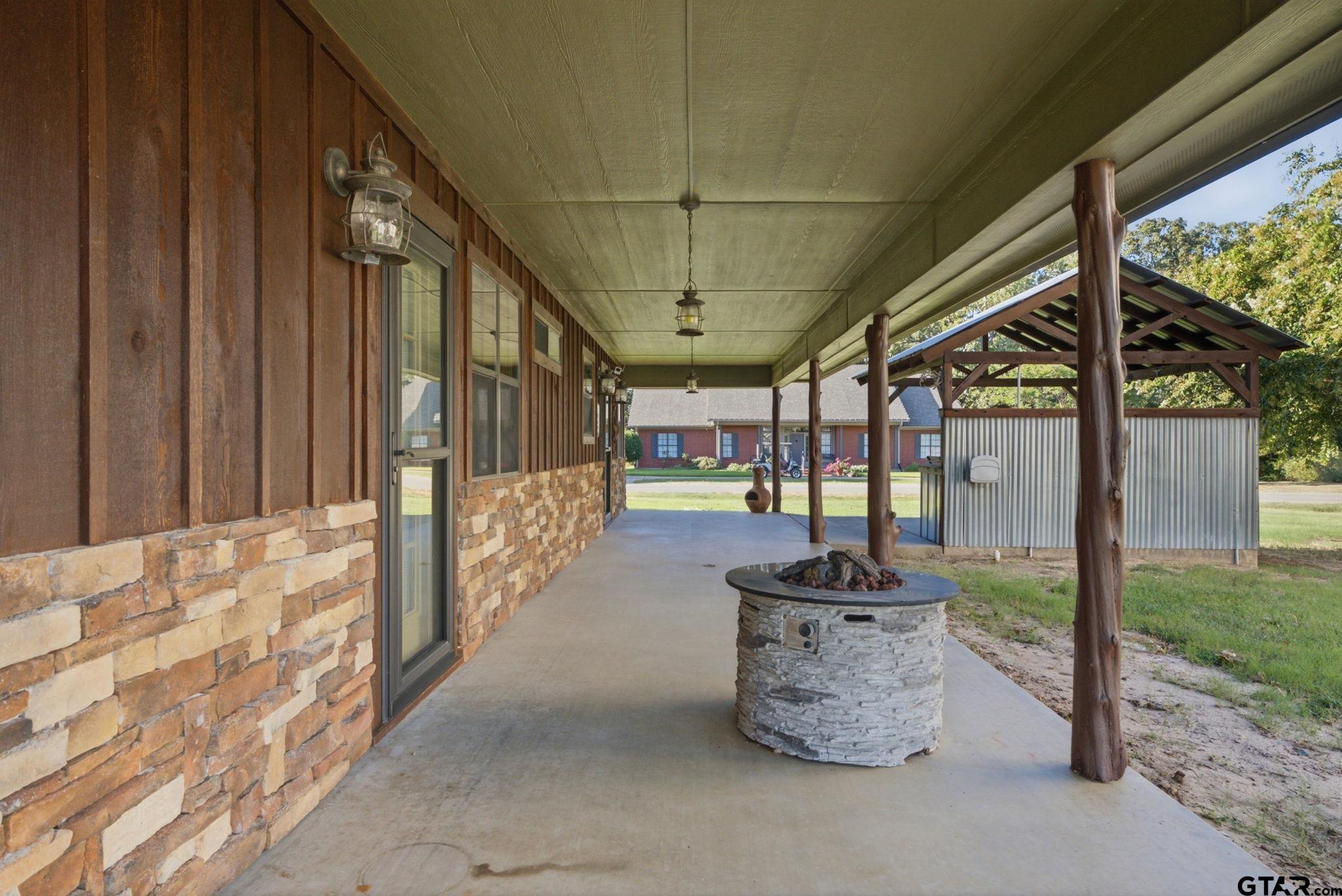 271 County Road 1559