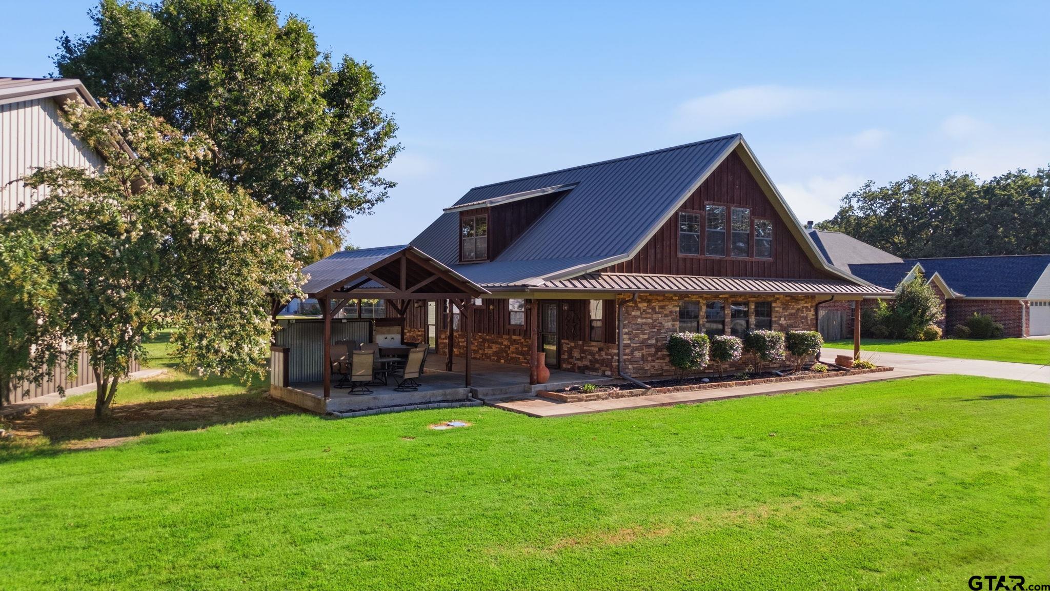271 County Road 1559