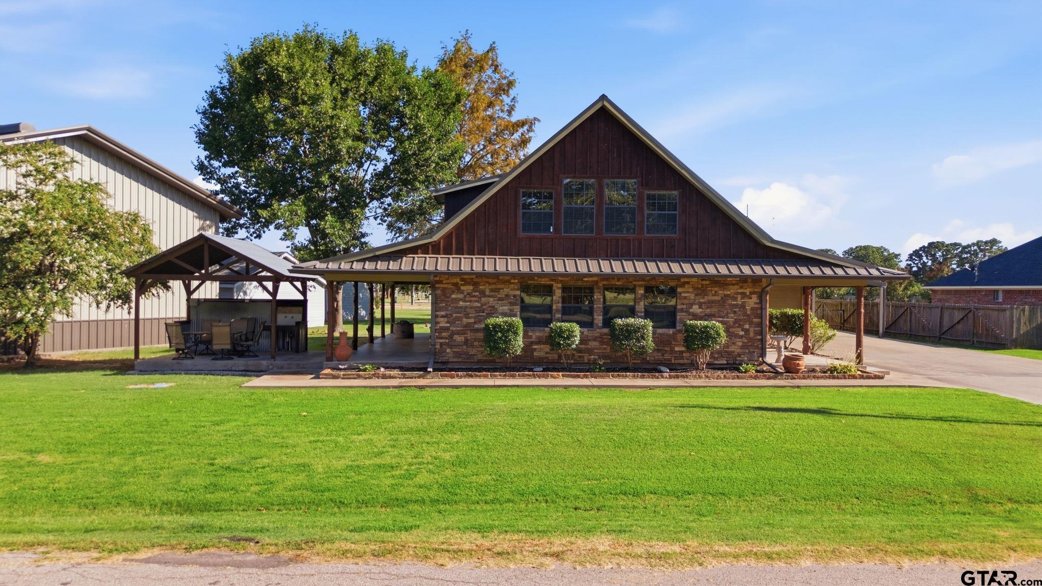 271 County Road 1559