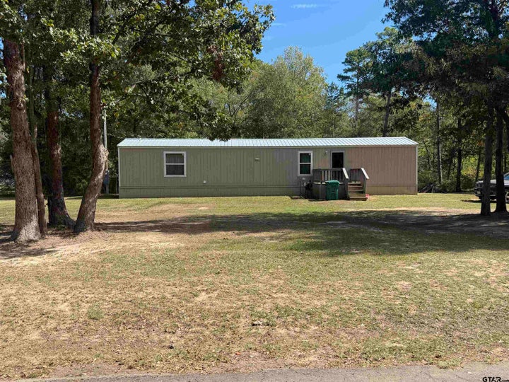Photo 1 of 15 — 245 CR 2602, Pittsburg, TX 75686