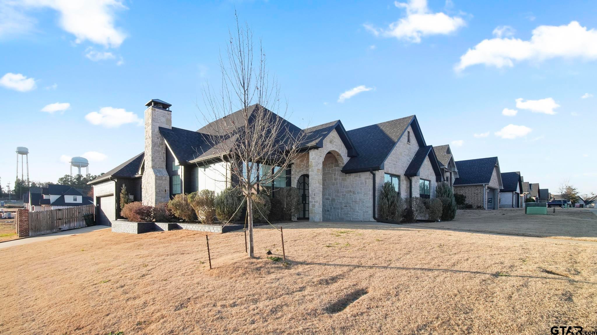 3157 Salado Creek Dr