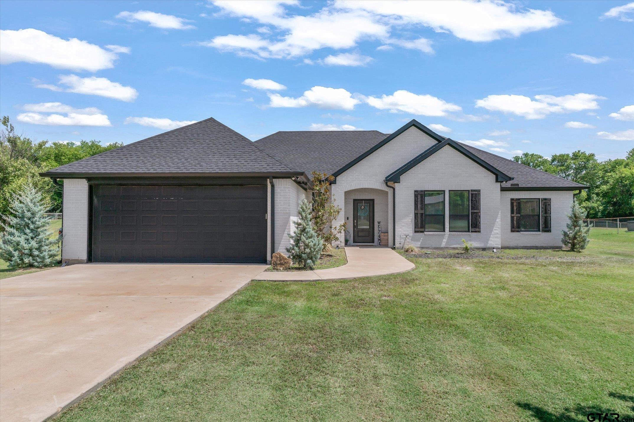 179 Private Road 8641