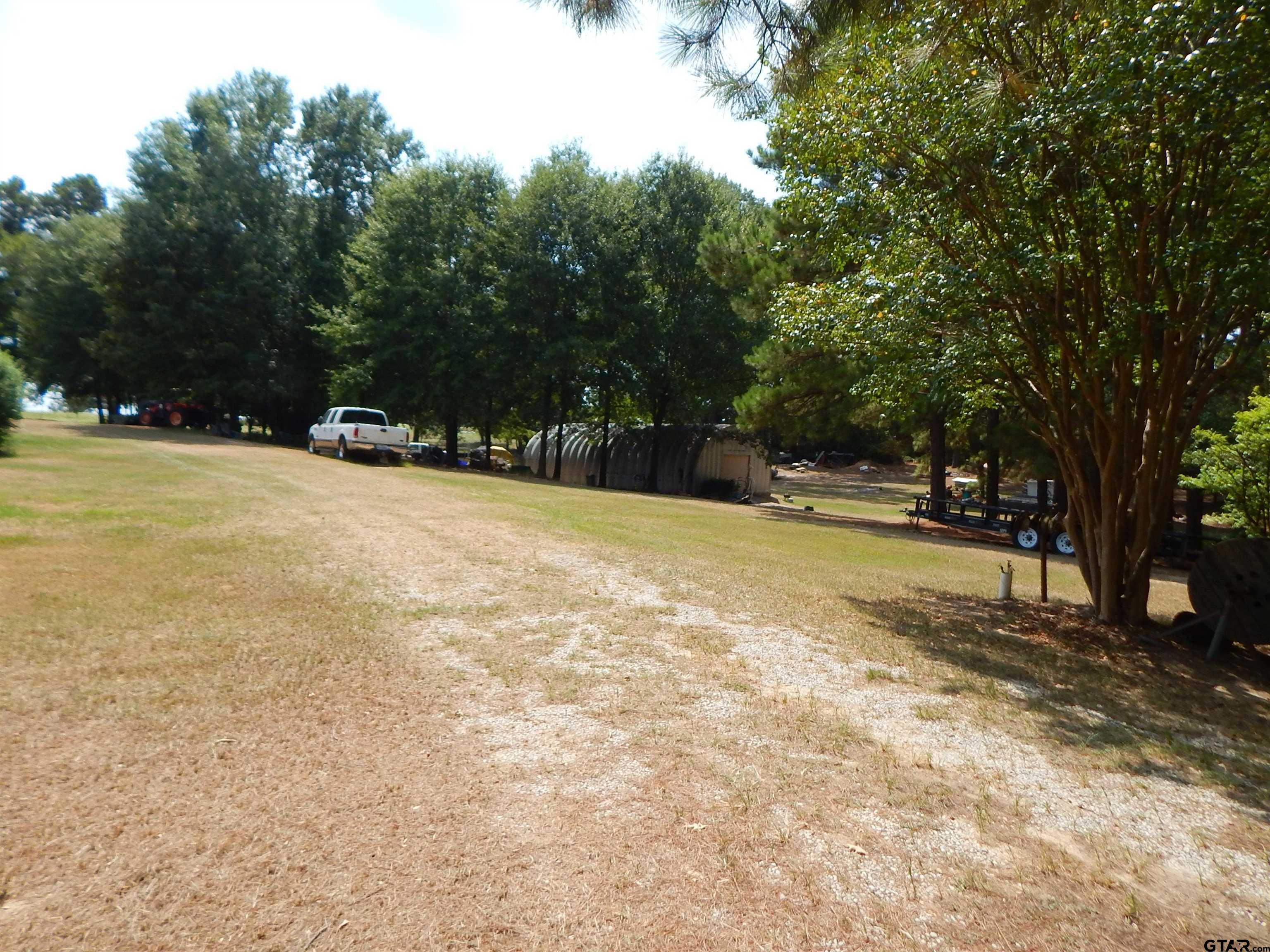 5000 GLENWOOD DR
